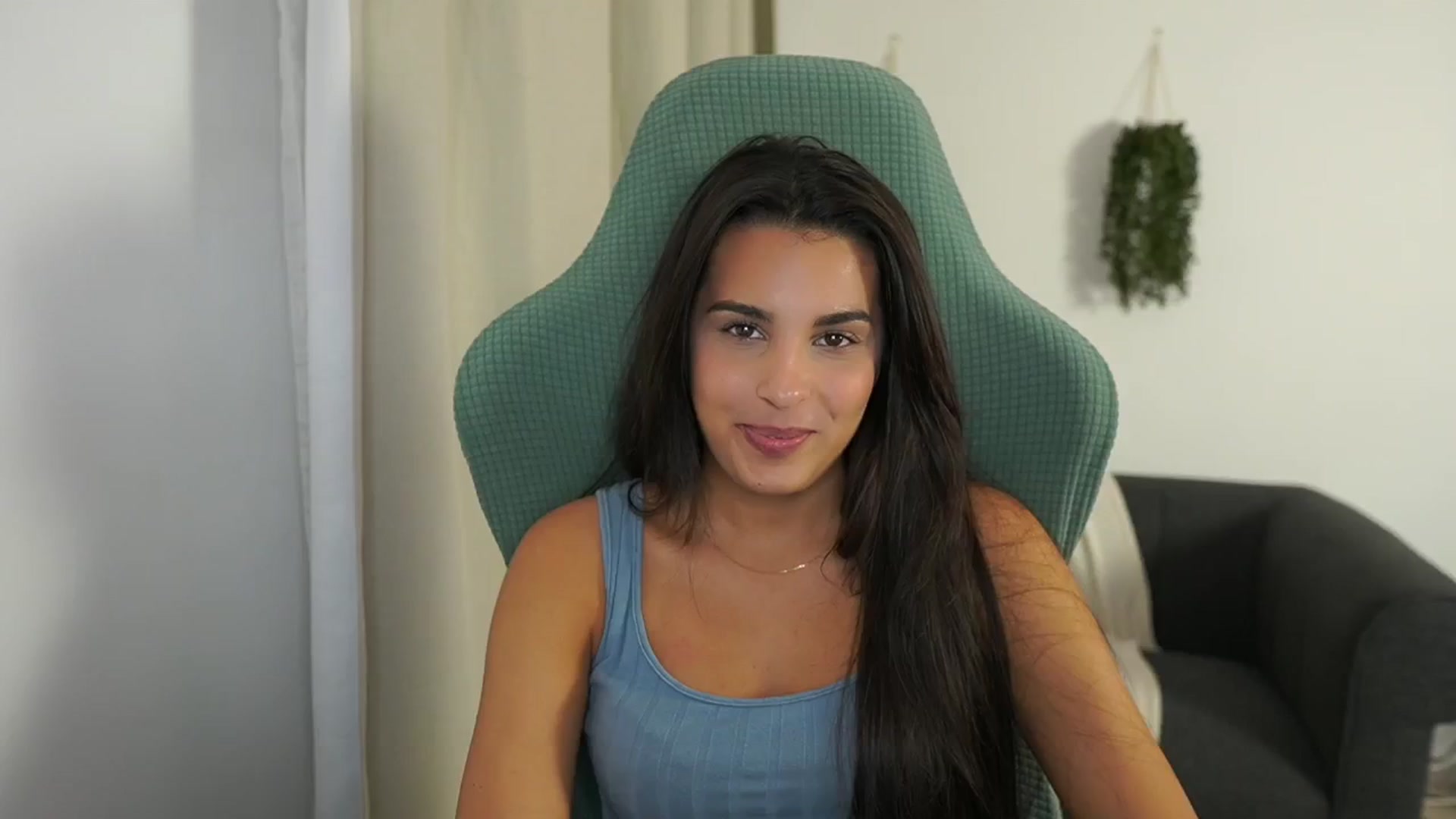 Gallery image thumbnail from Mila_denver's myfreecams stream on, 10/29/2024, 14:01 image 3 of 20