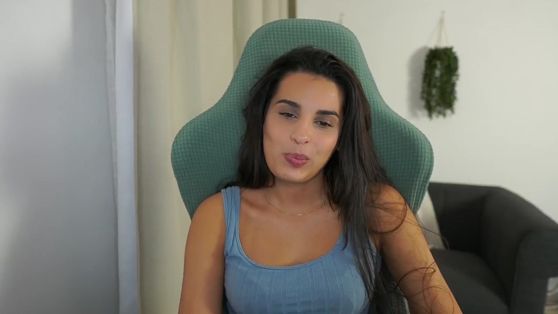 Gallery image thumbnail from Mila_denver's myfreecams stream on, 10/29/2024, 15:47 image 12 of 20