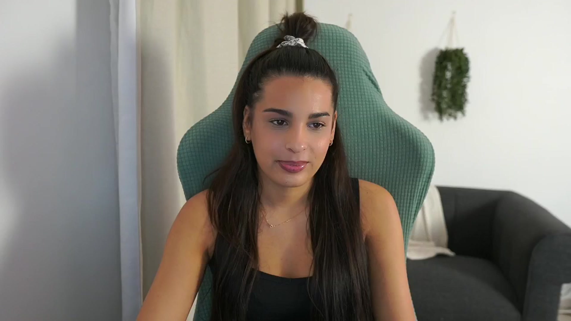 Gallery image thumbnail from Mila_denver's myfreecams stream on, 10/30/2024, 10:12 image 14 of 20