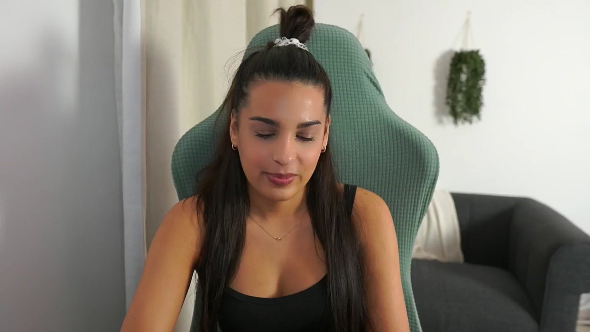 Gallery image thumbnail from Mila_denver's myfreecams stream on, 10/30/2024, 10:51 image 3 of 20
