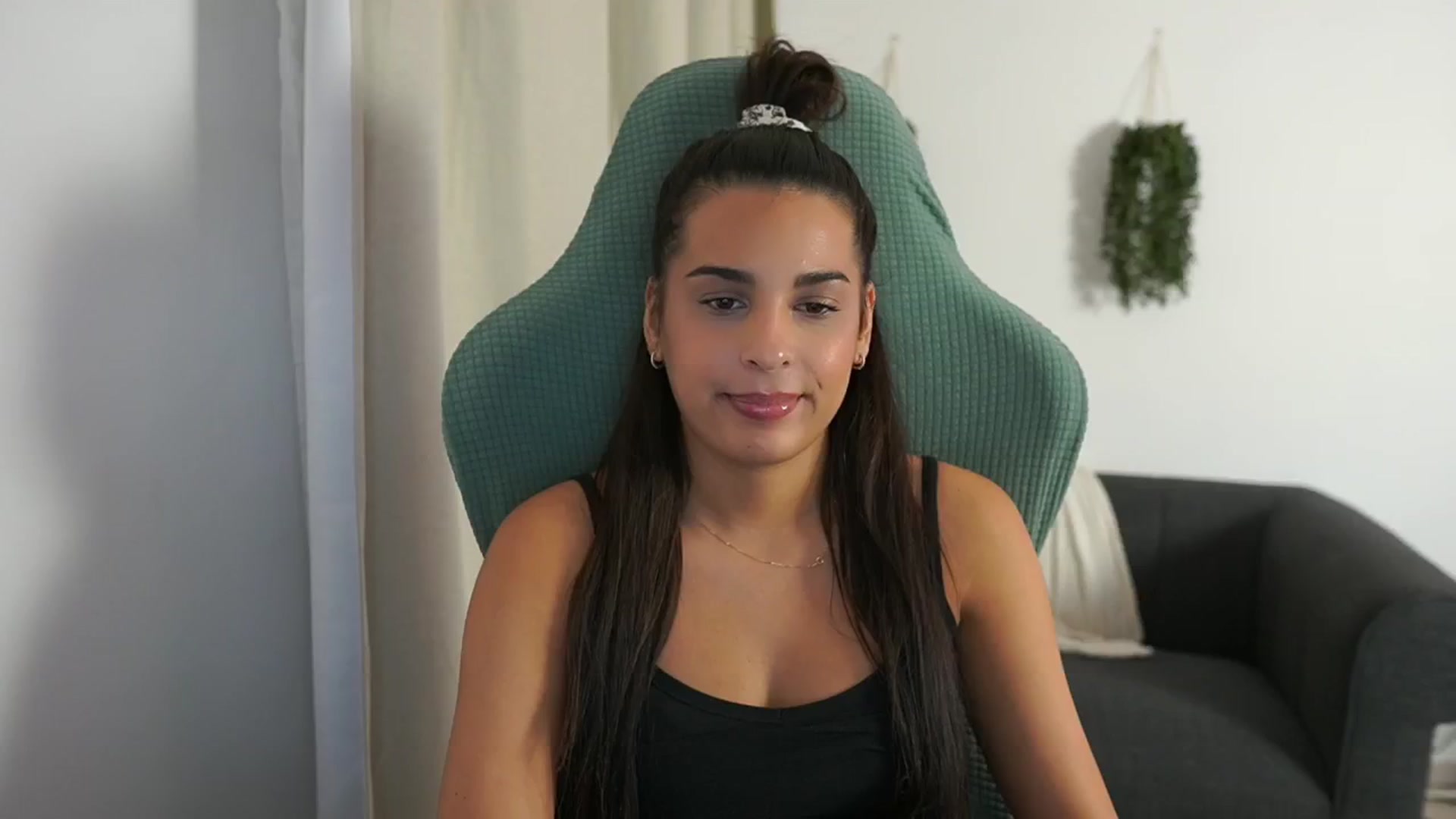 Gallery image thumbnail from Mila_denver's myfreecams stream on, 10/30/2024, 14:37 image 5 of 20