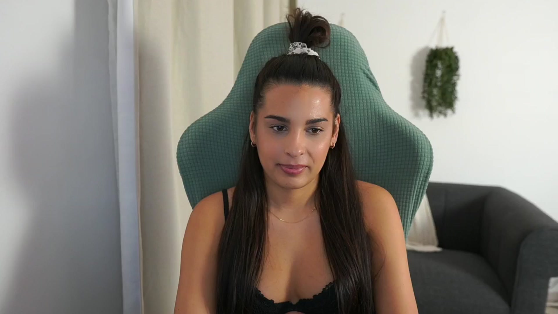 Gallery image thumbnail from Mila_denver's myfreecams stream on, 10/30/2024, 15:05 image 4 of 20