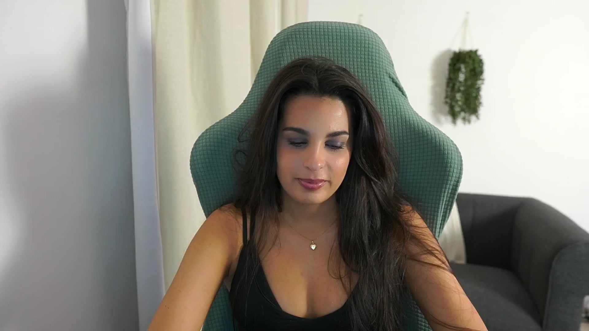 Gallery image thumbnail from Mila_denver's myfreecams stream on, 11/01/2024, 14:55 image 8 of 20