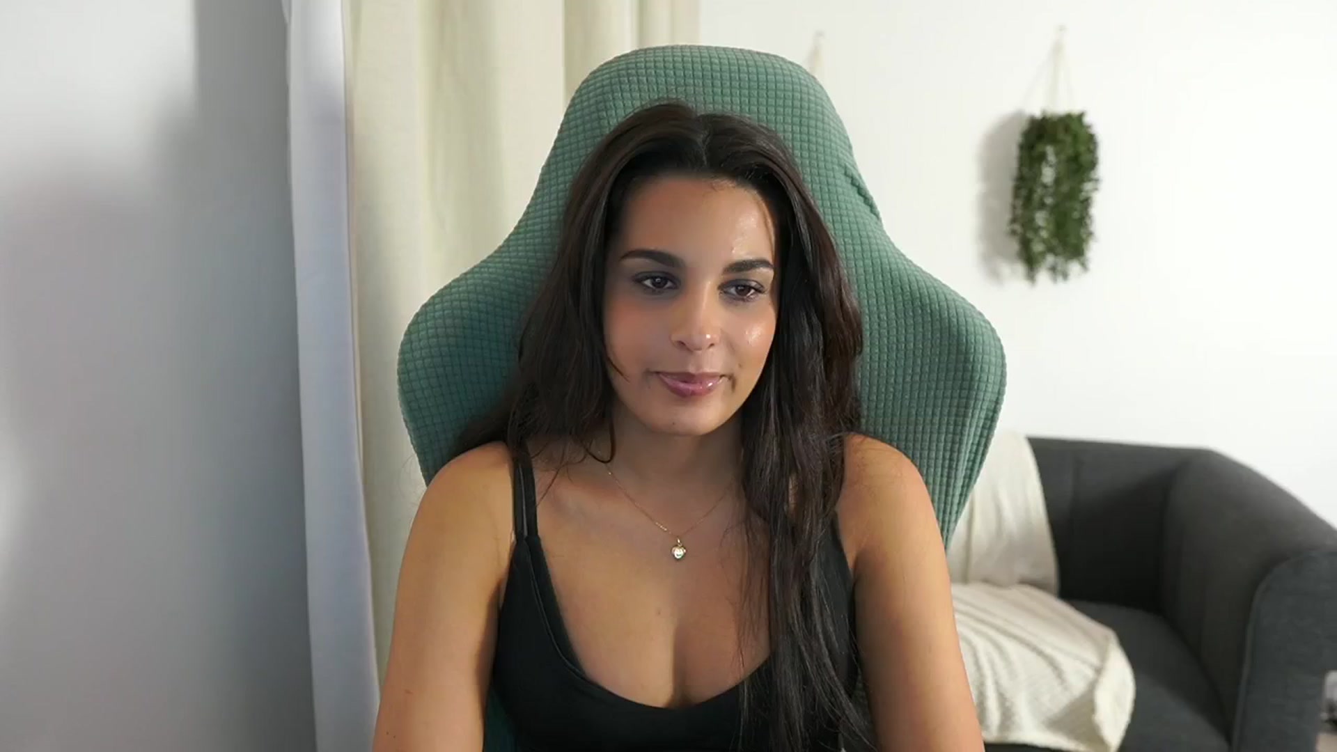 Gallery image thumbnail from Mila_denver's myfreecams stream on, 11/01/2024, 15:21 image 5 of 20