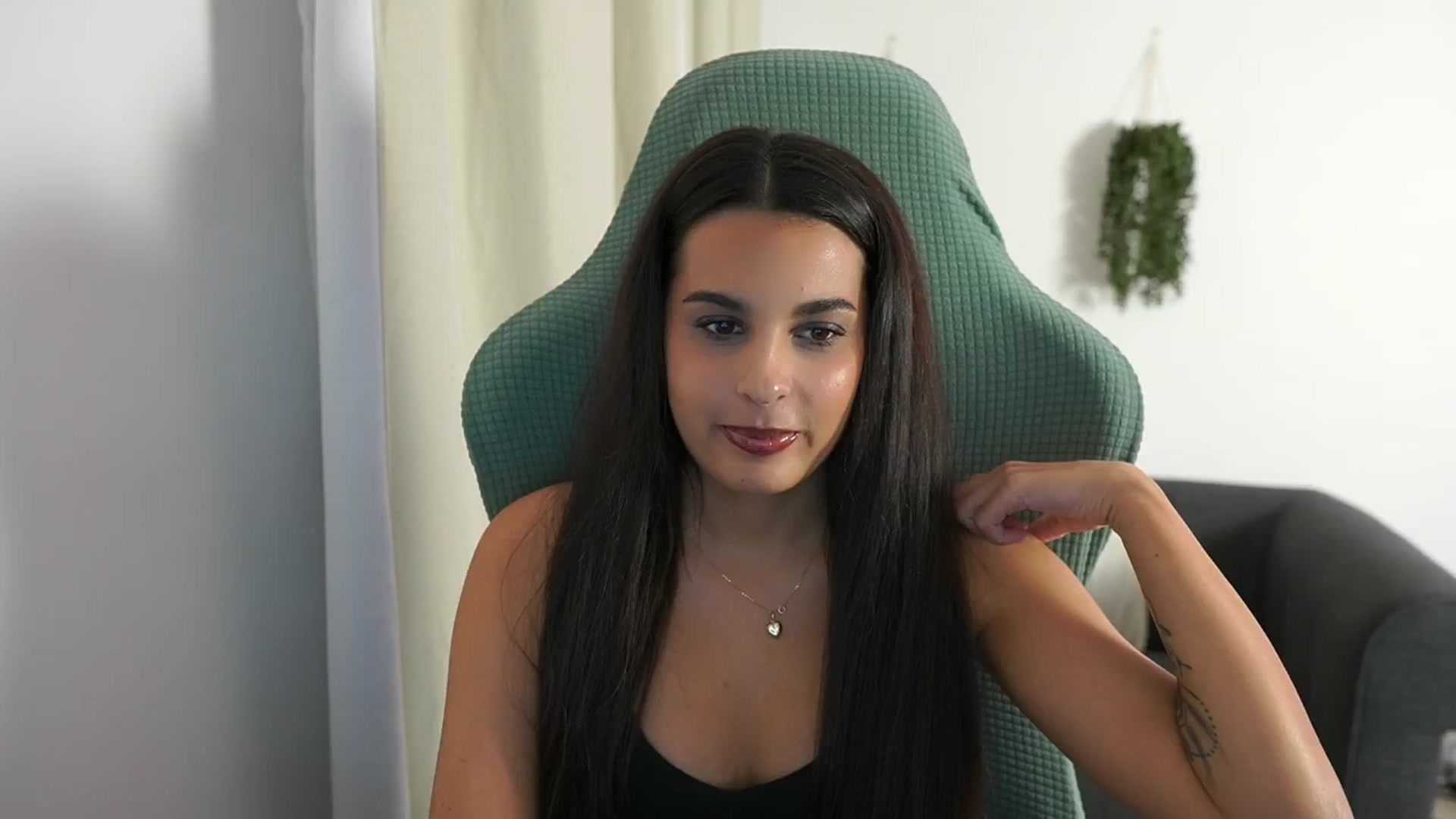 Gallery image thumbnail from Mila_denver's myfreecams stream on, 11/01/2024, 18:40 image 1 of 20