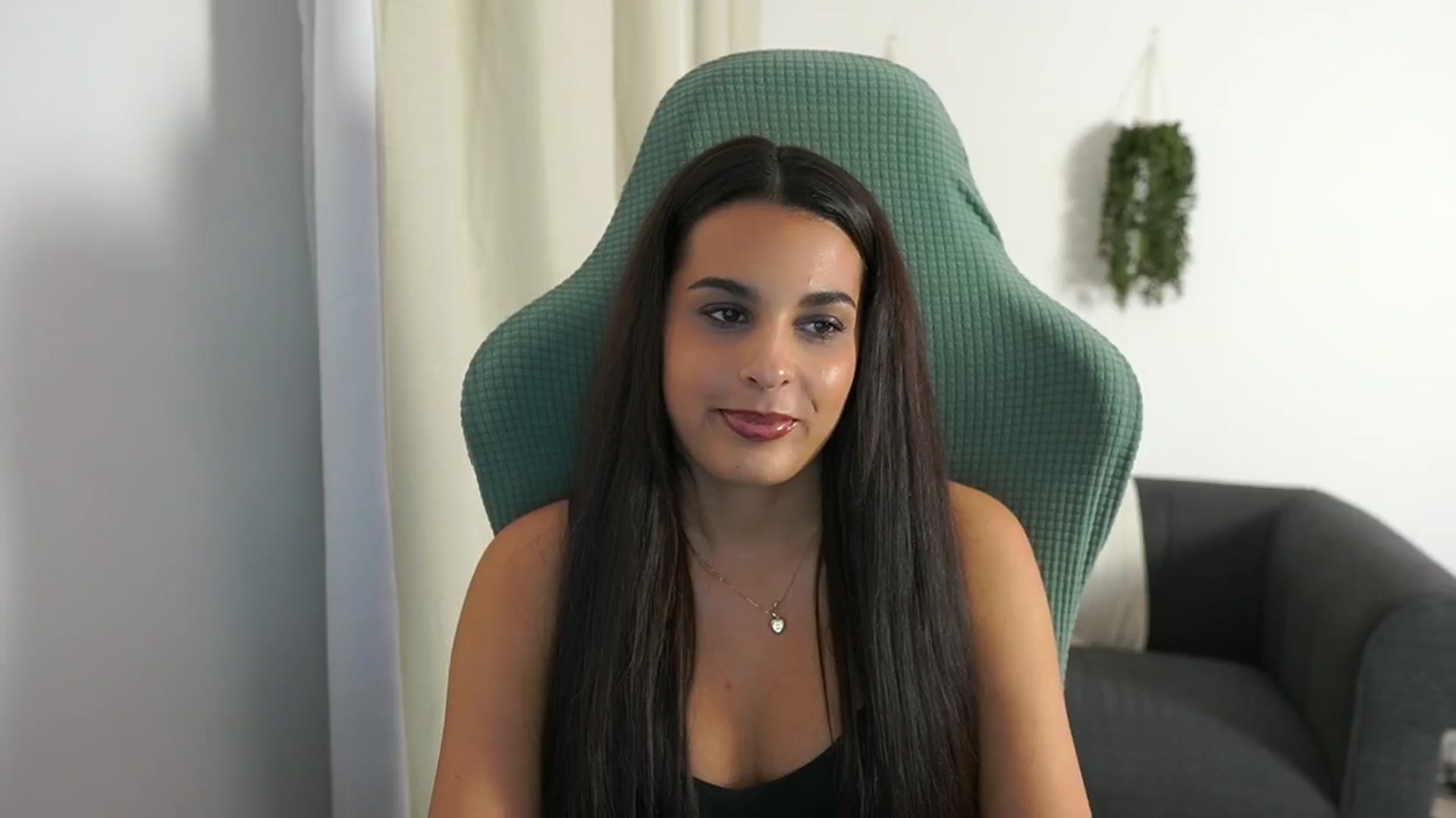 Gallery image thumbnail from Mila_denver's myfreecams stream on, 11/01/2024, 18:40 image 2 of 20