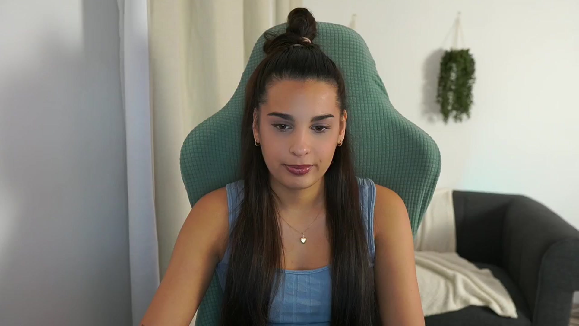 Gallery image thumbnail from Mila_denver's myfreecams stream on, 11/04/2024, 14:34 image 4 of 20