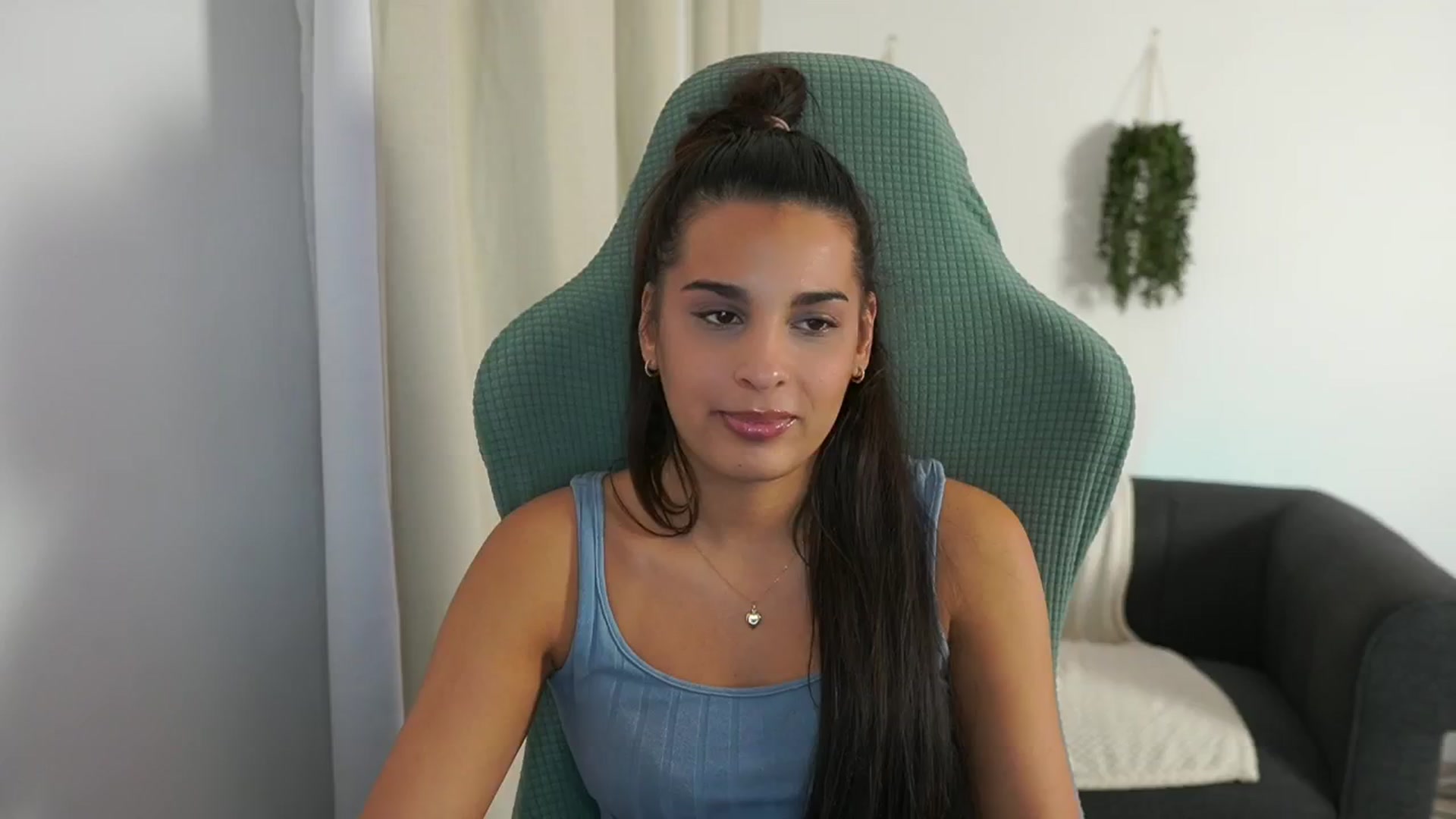 Gallery image thumbnail from Mila_denver's myfreecams stream on, 11/04/2024, 16:12 image 1 of 20