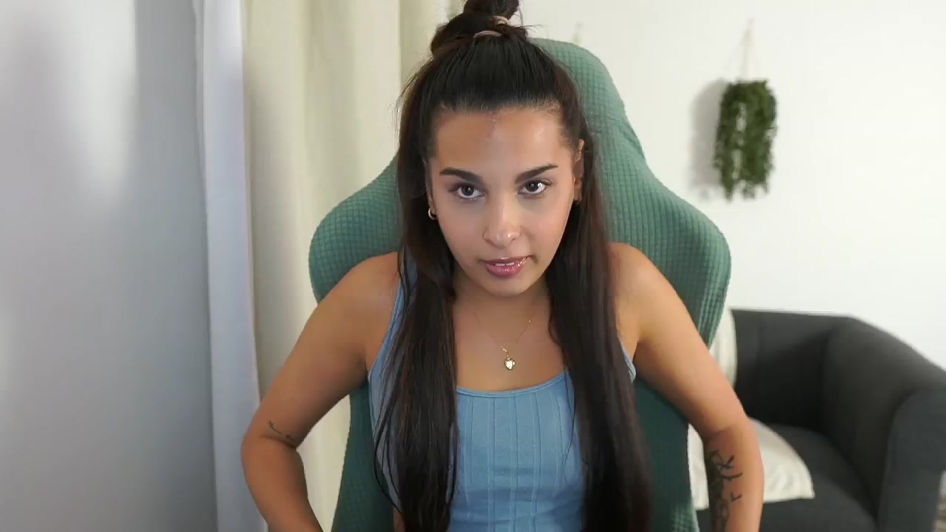 Gallery image thumbnail from Mila_denver's myfreecams stream on, 11/04/2024, 18:03 image 1 of 20