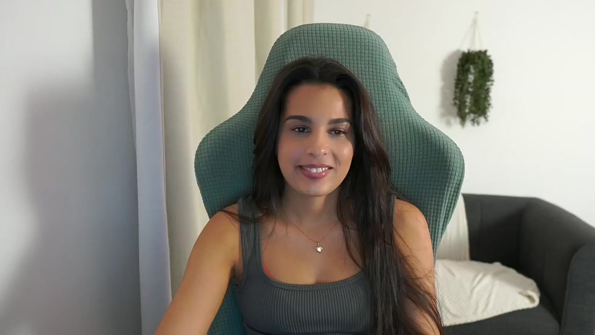 Gallery image thumbnail from Mila_denver's myfreecams stream on, 11/05/2024, 18:19 image 13 of 20