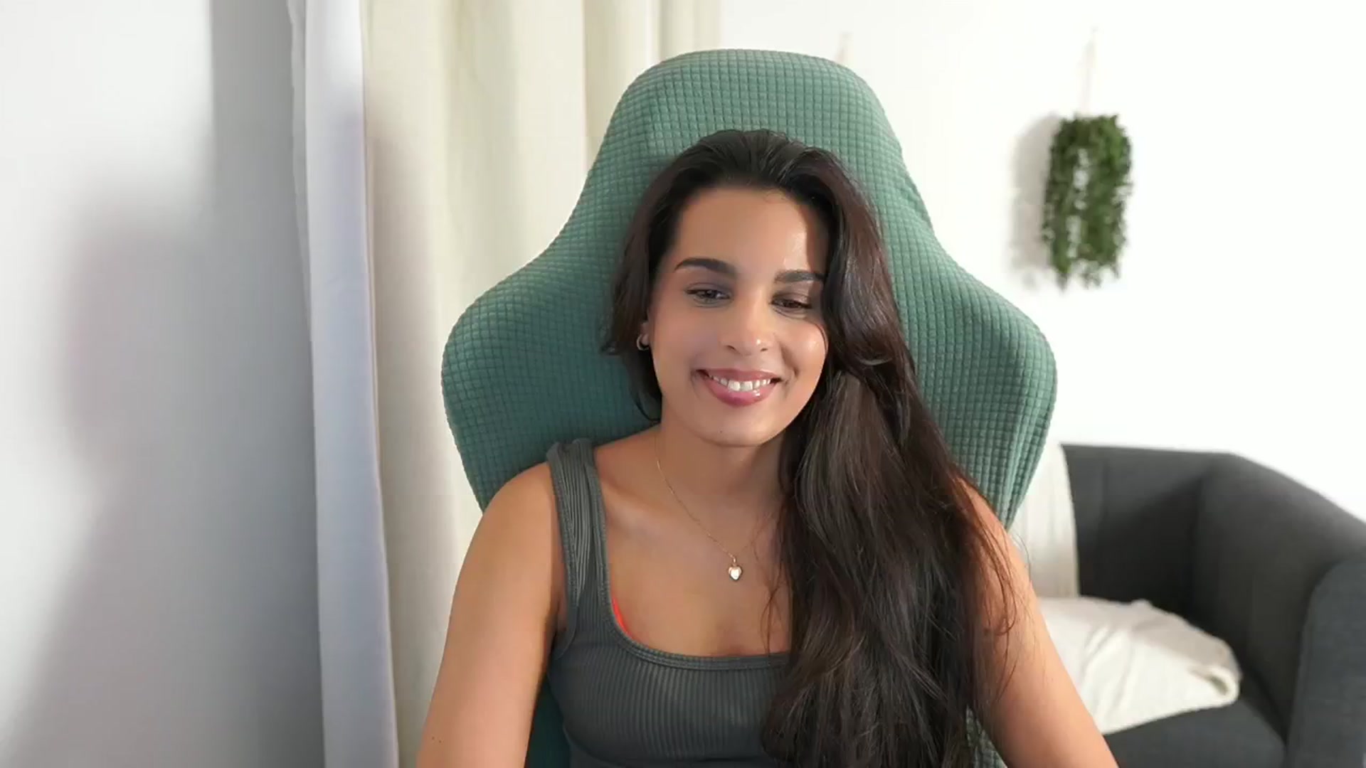 Gallery image thumbnail from Mila_denver's myfreecams stream on, 11/05/2024, 18:19 image 8 of 20
