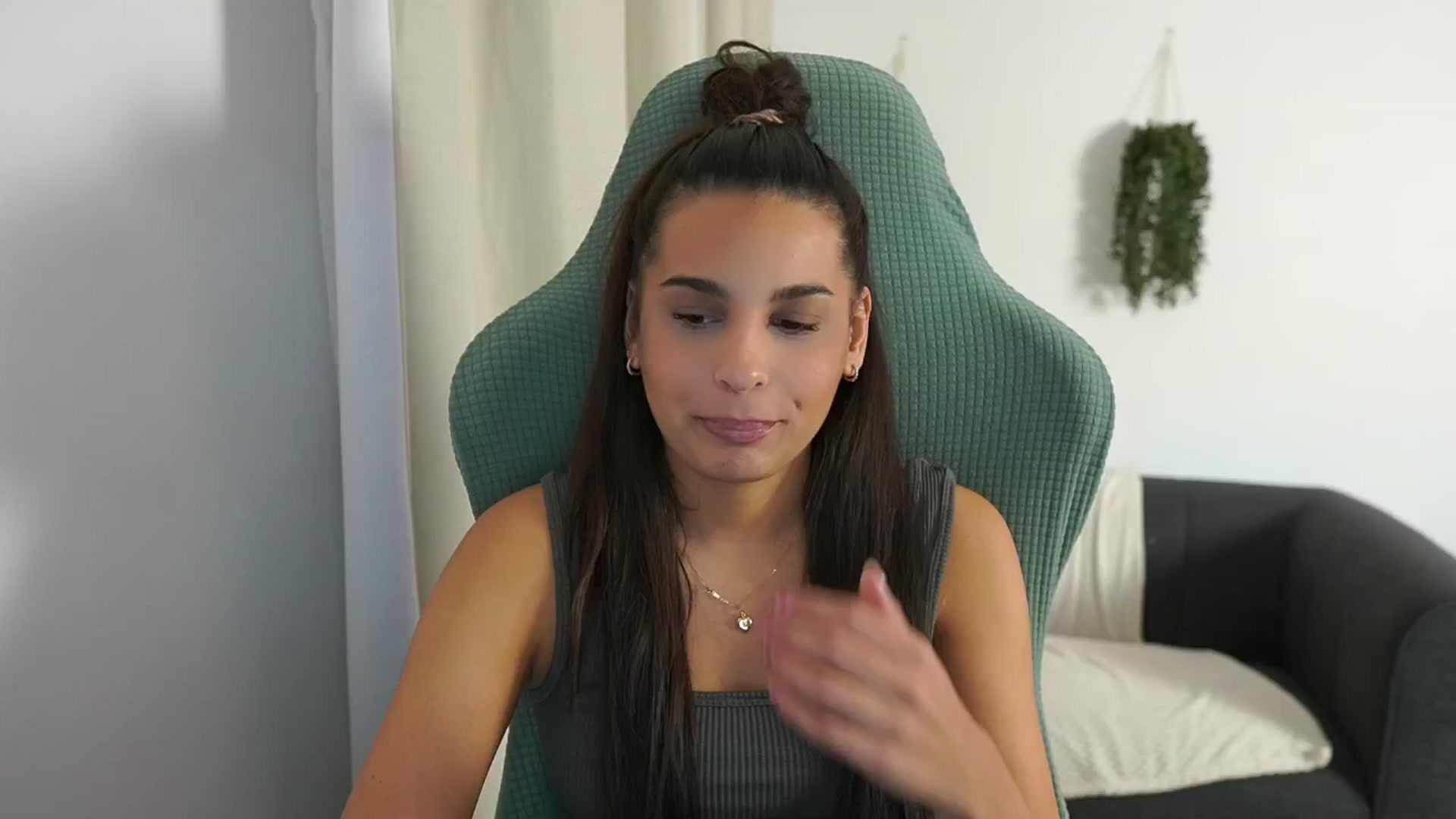 Gallery image thumbnail from Mila_denver's myfreecams stream on, 11/06/2024, 15:58 image 4 of 20