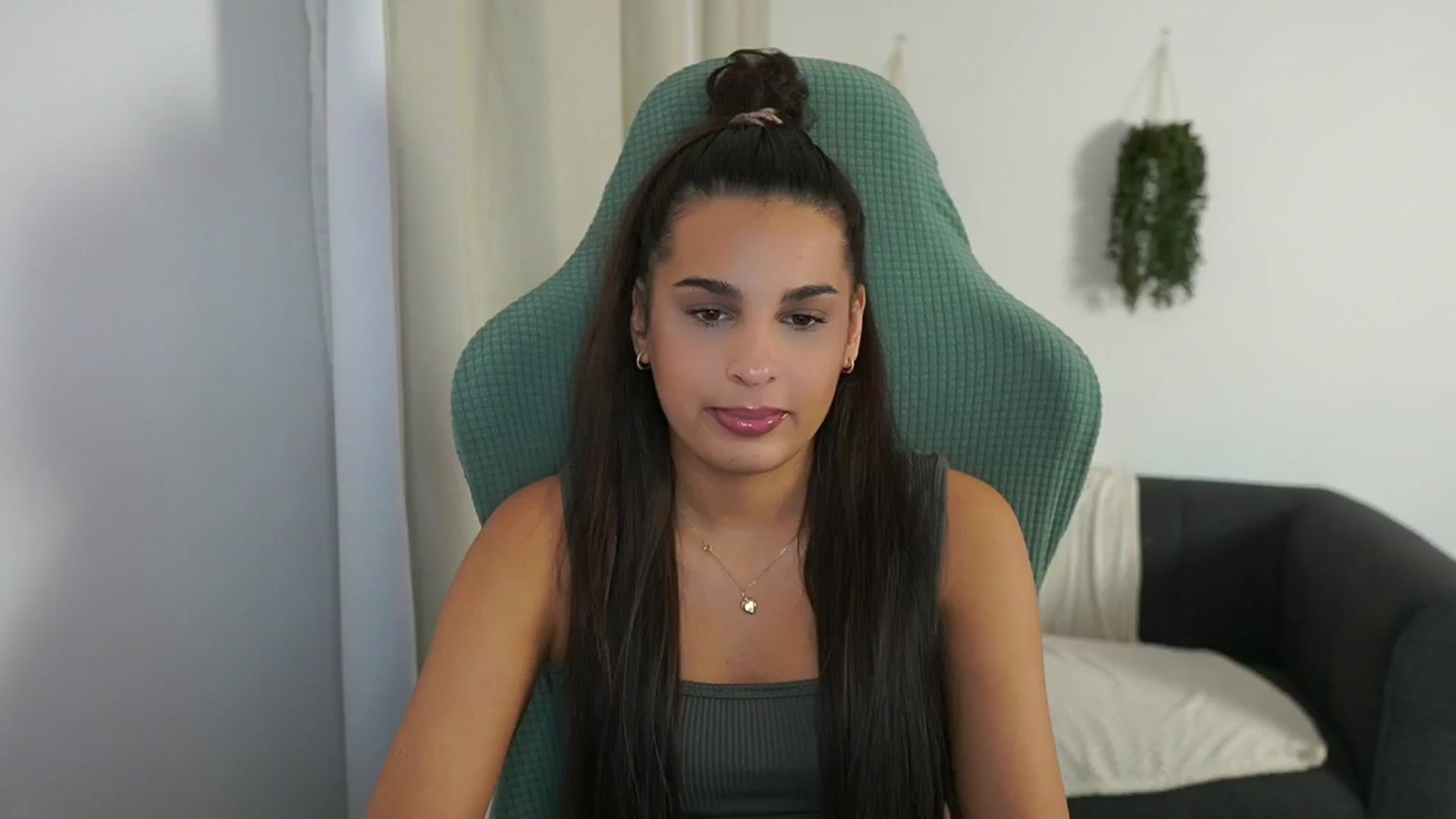 Gallery image thumbnail from Mila_denver's myfreecams stream on, 11/06/2024, 15:58 image 2 of 20