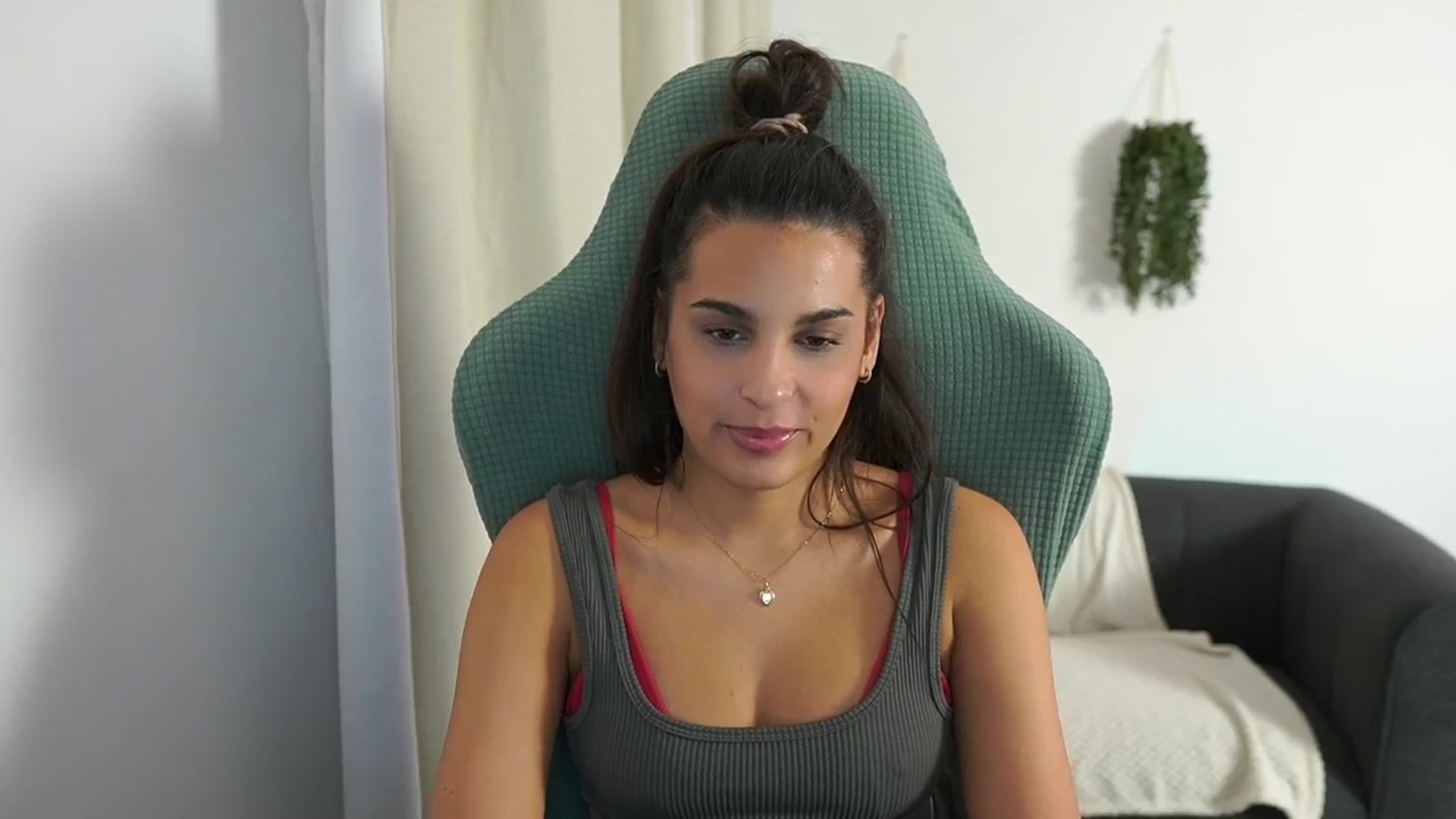 Gallery image thumbnail from Mila_denver's myfreecams stream on, 11/06/2024, 19:14 image 8 of 20