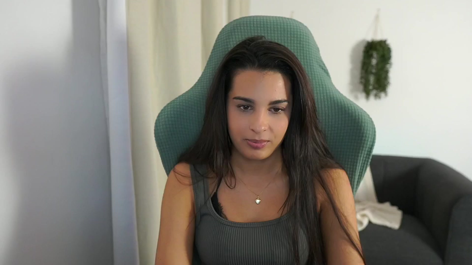 Gallery image thumbnail from Mila_denver's myfreecams stream on, 11/07/2024, 16:22 image 9 of 20