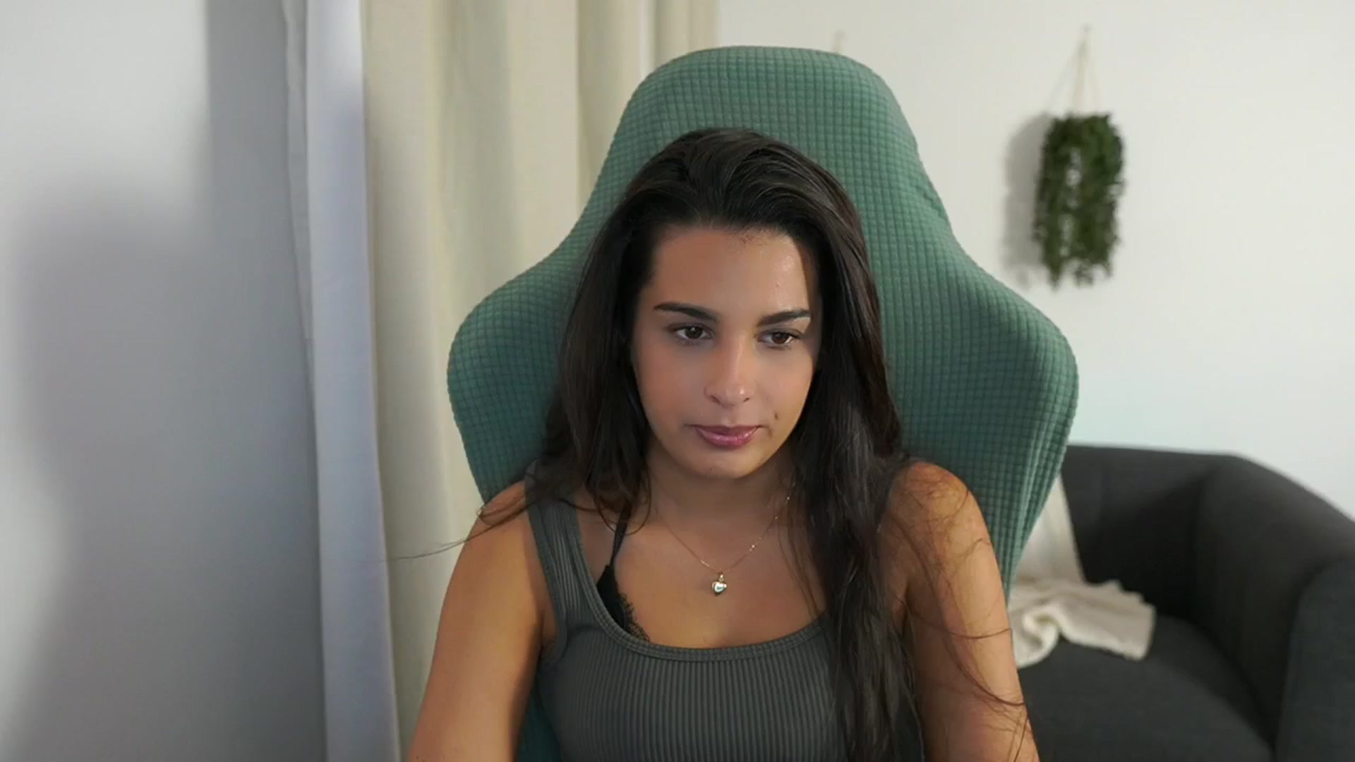 Gallery image thumbnail from Mila_denver's myfreecams stream on, 11/07/2024, 16:22 image 6 of 20