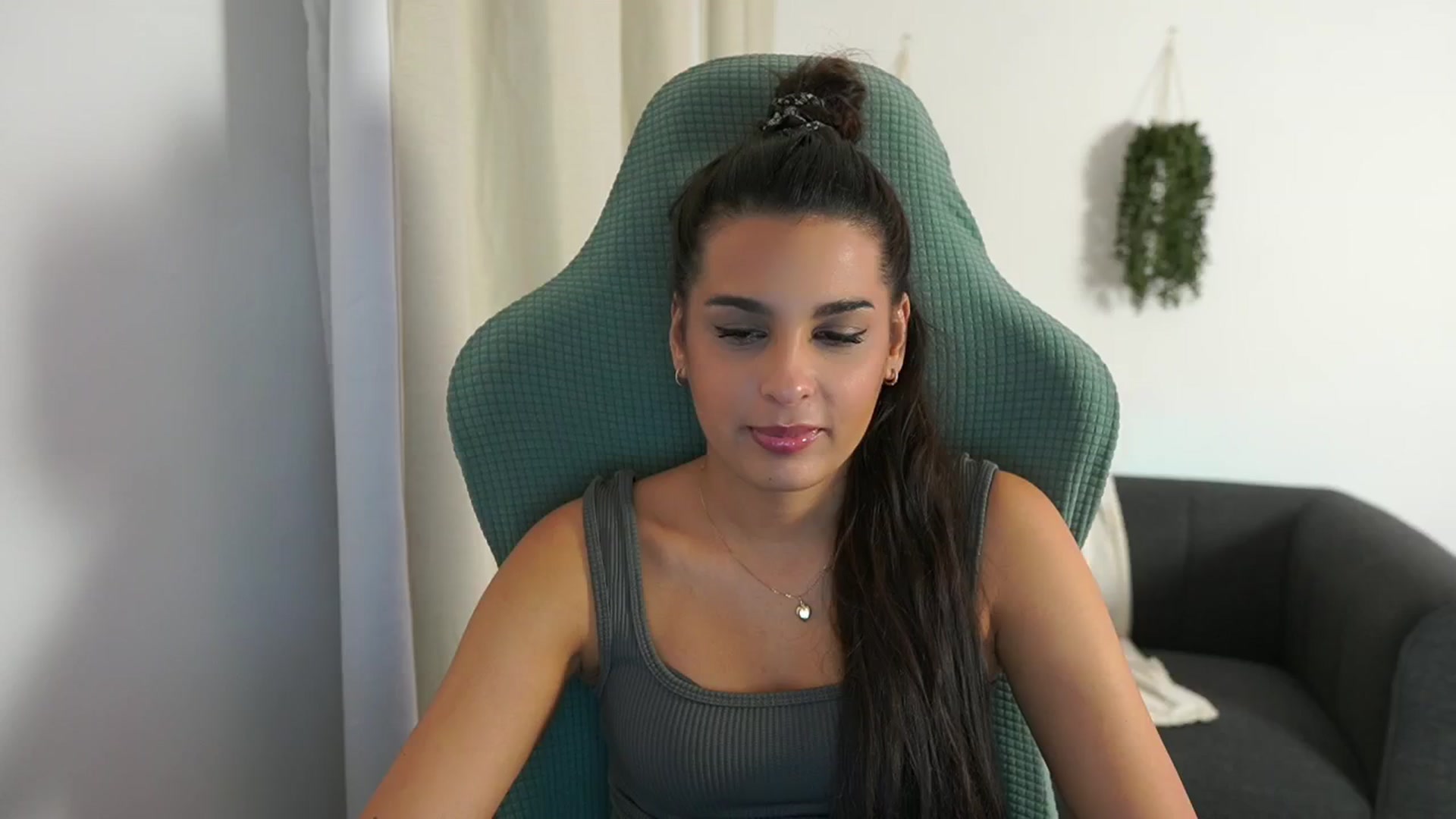 Gallery image thumbnail from Mila_denver's myfreecams stream on, 11/10/2024, 15:54 image 17 of 20