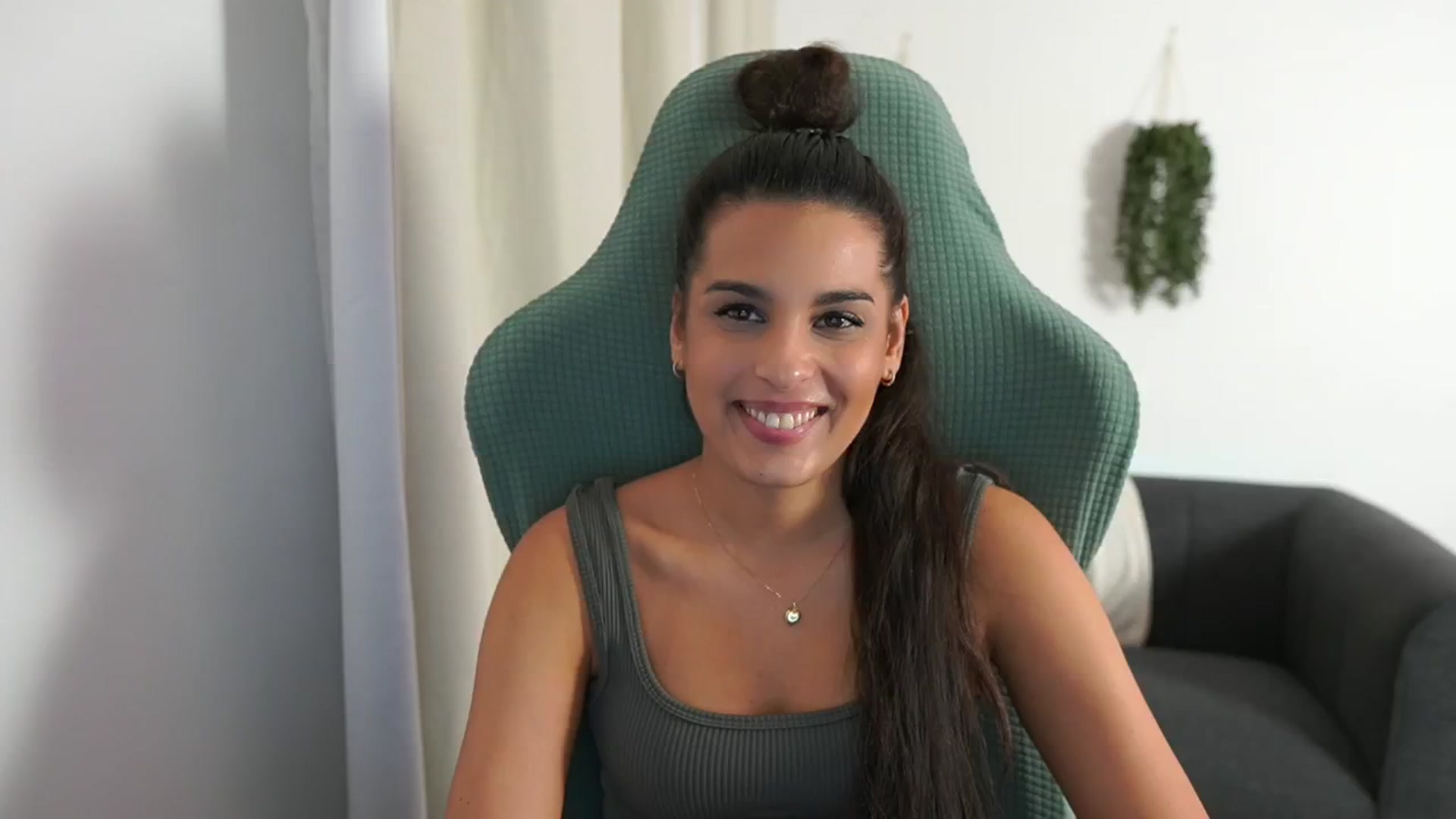 Gallery image thumbnail from Mila_denver's myfreecams stream on, 11/10/2024, 19:07 image 6 of 20