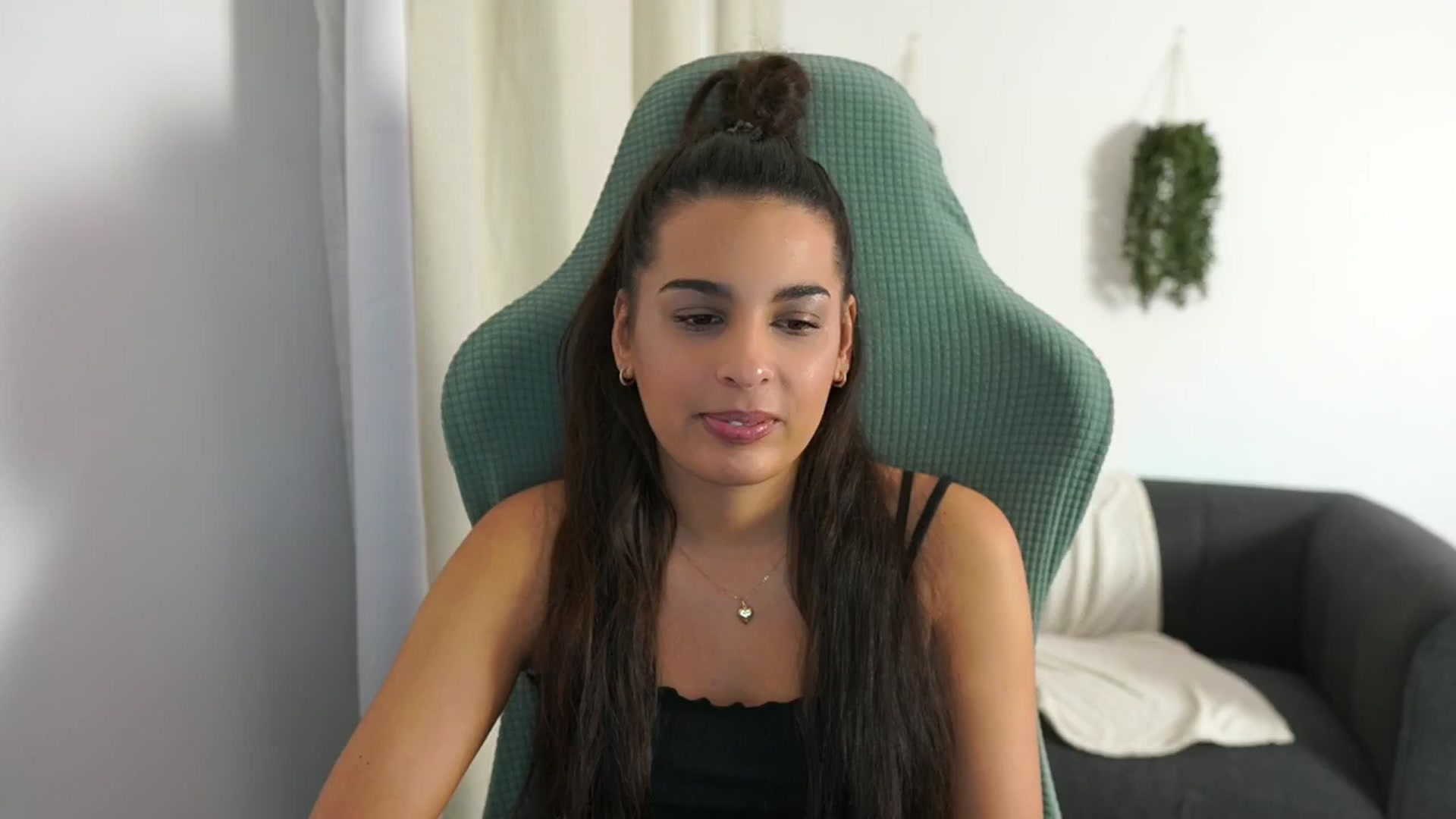 Gallery image thumbnail from Mila_denver's myfreecams stream on, 11/11/2024, 15:26 image 13 of 20