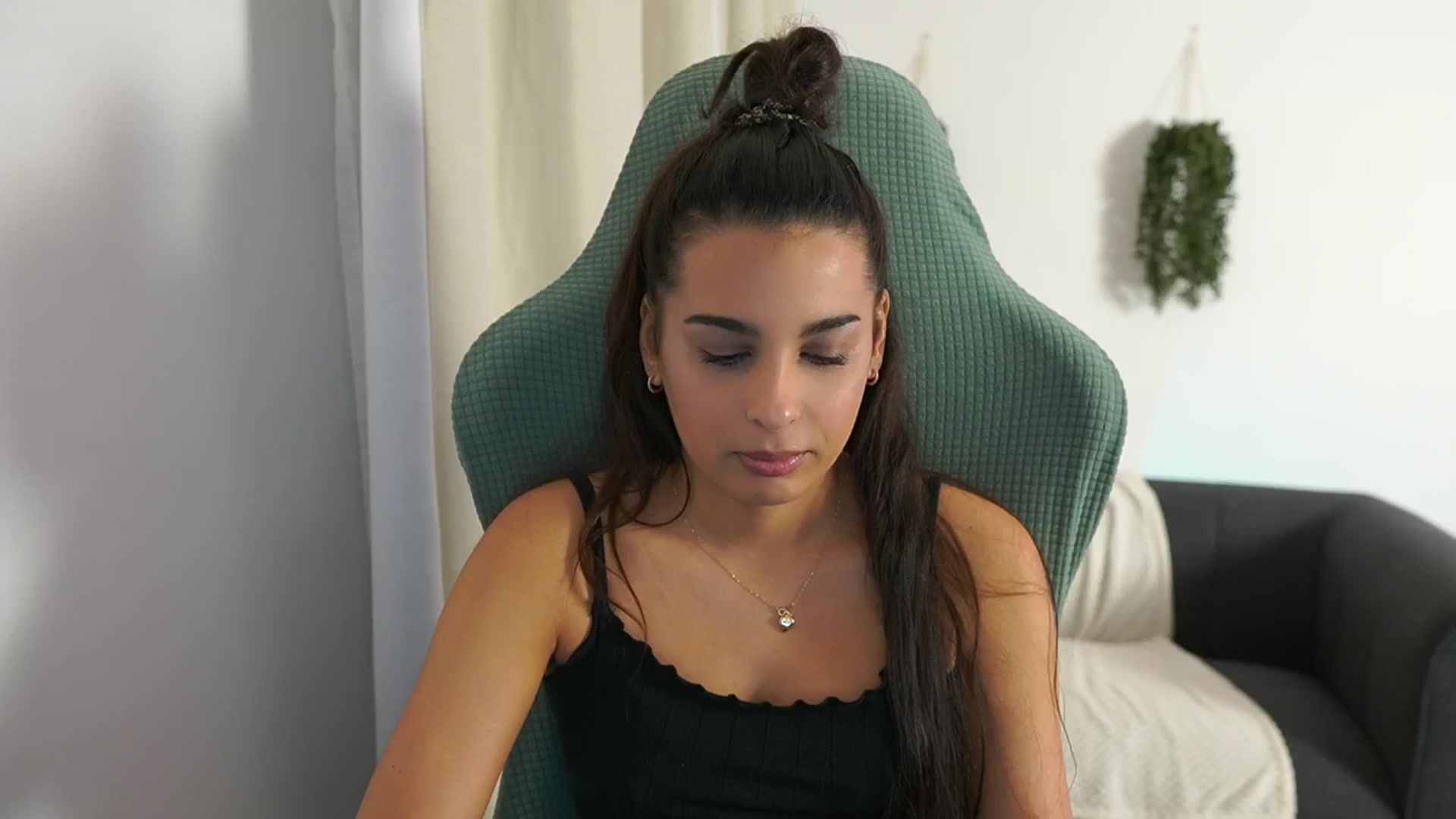Gallery image thumbnail from Mila_denver's myfreecams stream on, 11/11/2024, 15:26 image 19 of 20