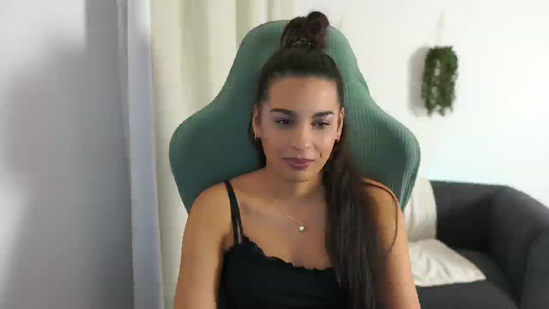 Gallery image thumbnail from Mila_denver's myfreecams stream on, 11/11/2024, 15:26 image 5 of 20