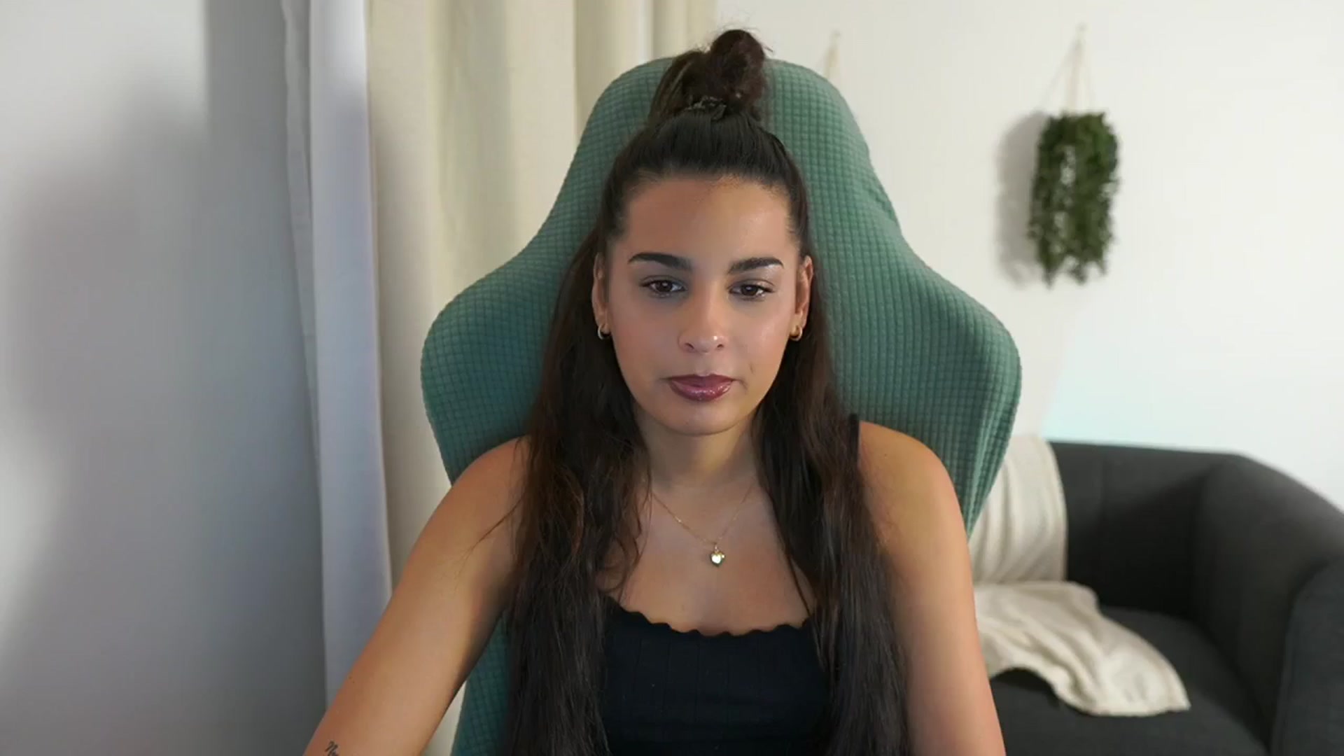 Gallery image thumbnail from Mila_denver's myfreecams stream on, 11/11/2024, 15:26 image 1 of 20