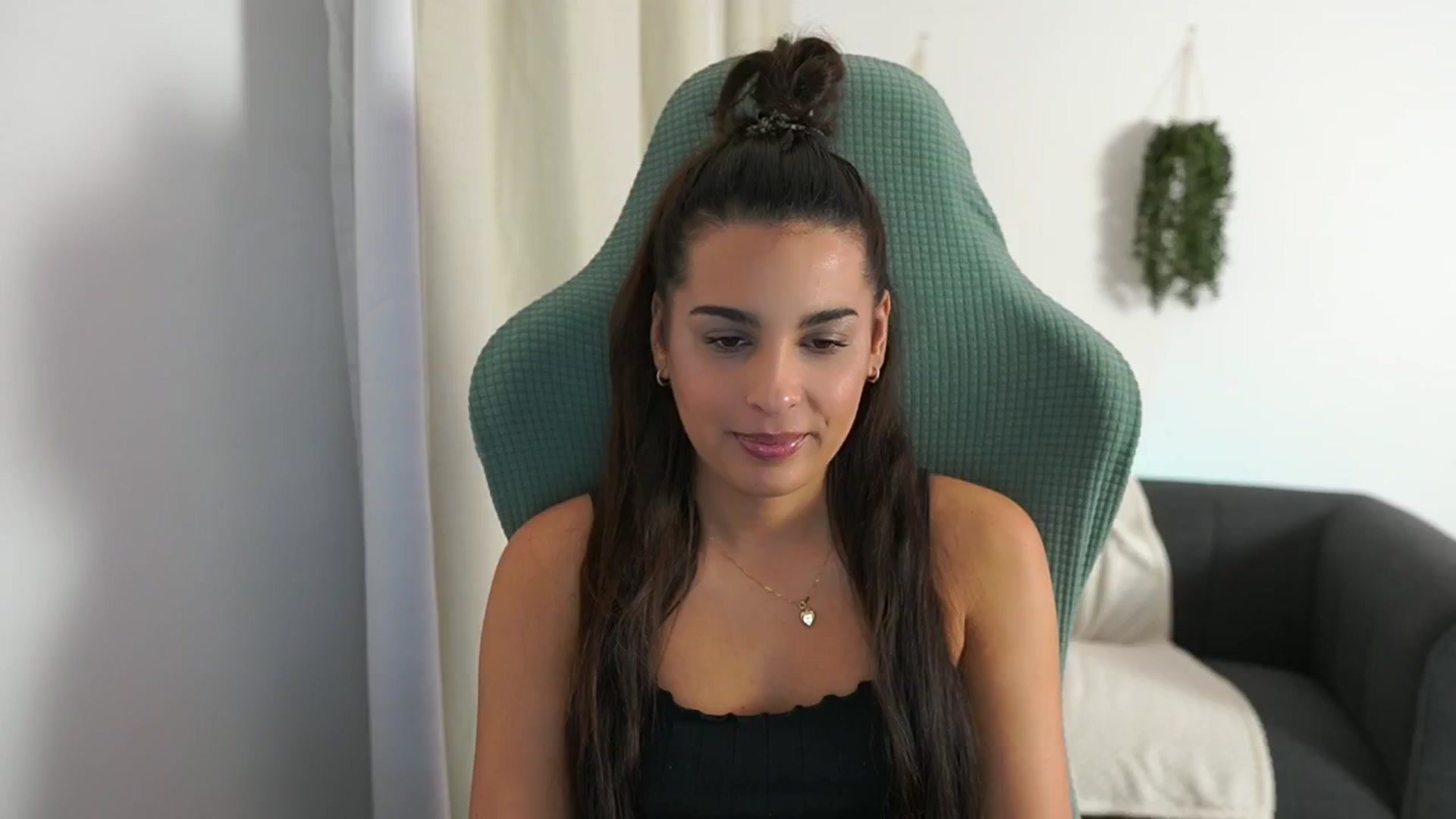 Gallery image thumbnail from Mila_denver's myfreecams stream on, 11/11/2024, 16:20 image 7 of 20