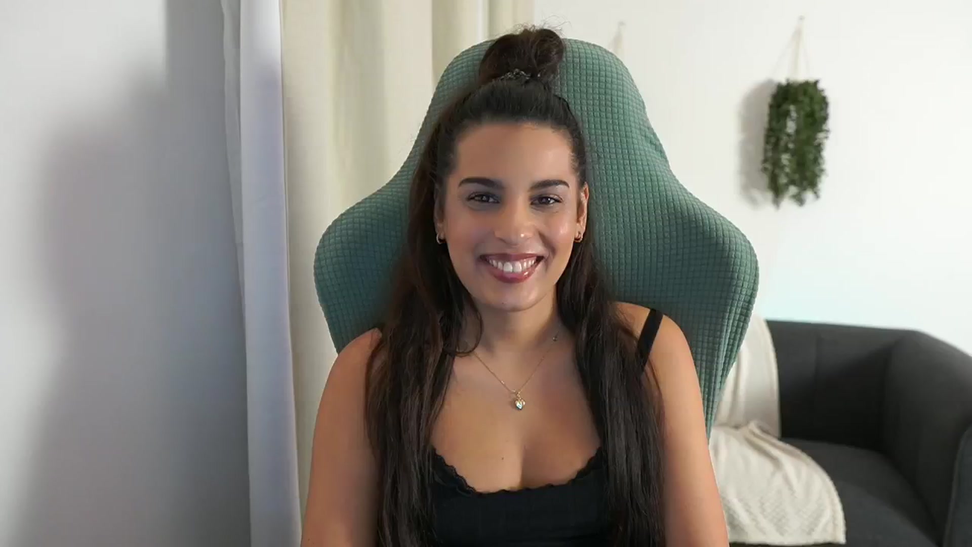 Gallery image thumbnail from Mila_denver's myfreecams stream on, 11/11/2024, 18:53 image 2 of 20