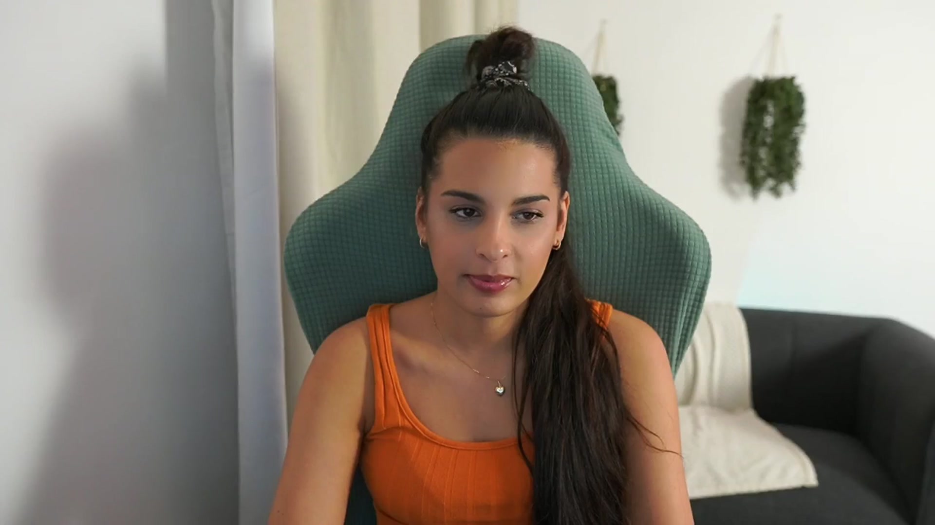 Gallery image thumbnail from Mila_denver's myfreecams stream on, 11/12/2024, 18:19 image 14 of 20