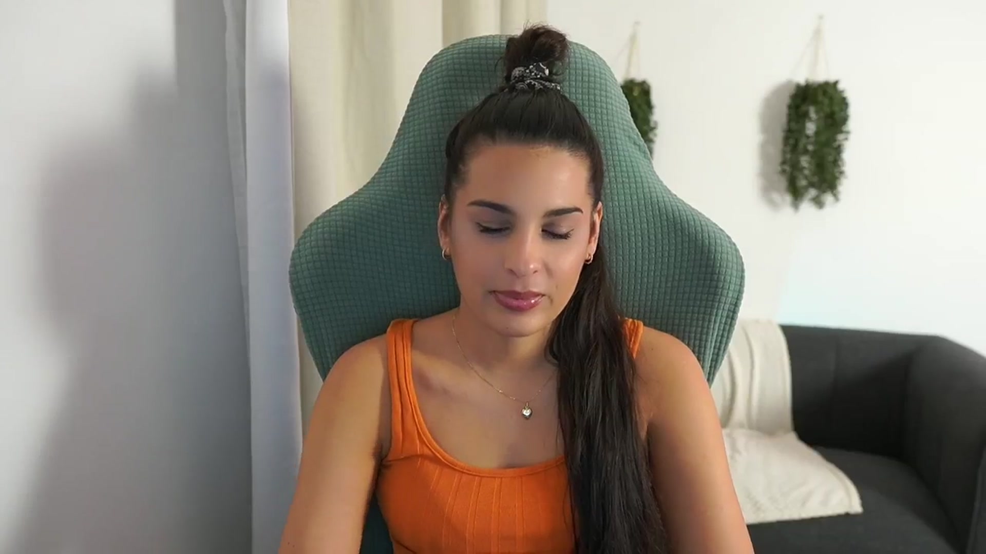 Gallery image thumbnail from Mila_denver's myfreecams stream on, 11/12/2024, 18:19 image 15 of 20