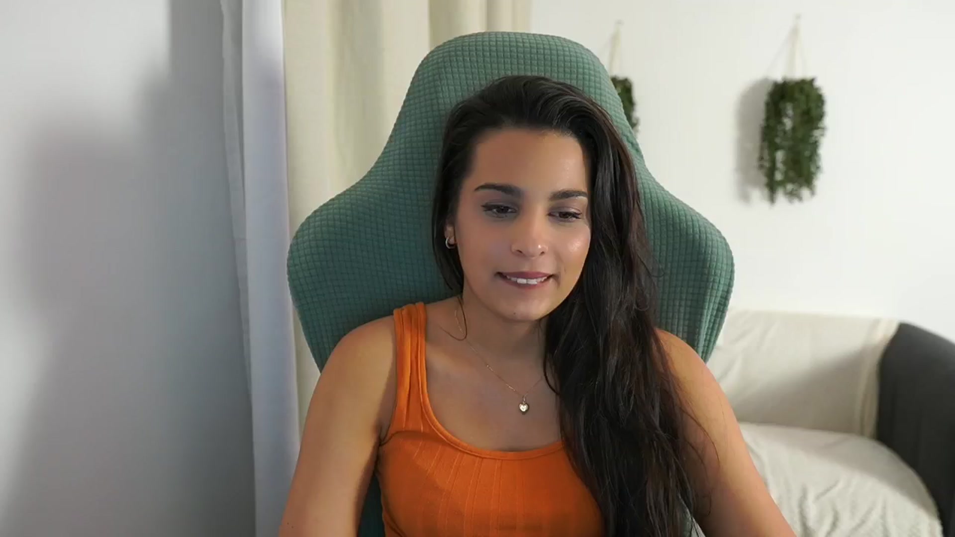 Gallery image thumbnail from Mila_denver's myfreecams stream on, 11/15/2024, 14:03 image 11 of 20