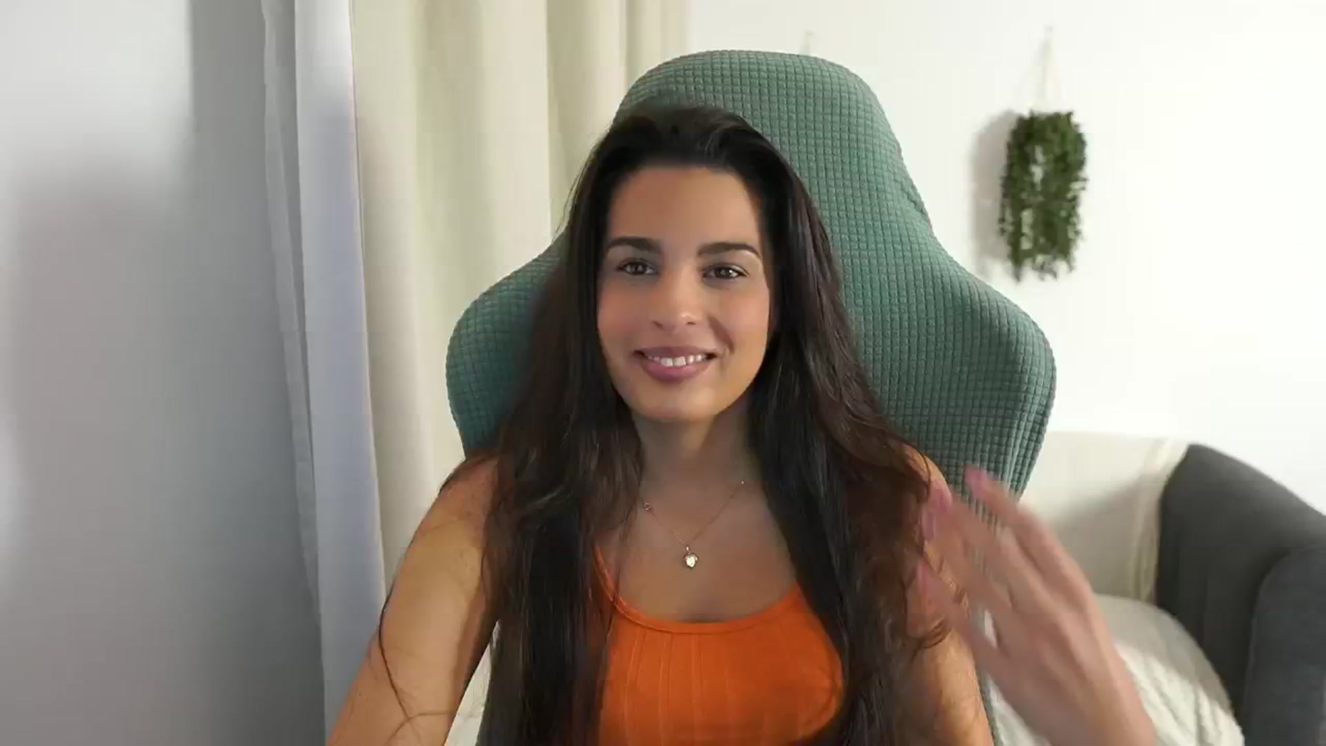Gallery image thumbnail from Mila_denver's myfreecams stream on, 11/17/2024, 15:37 image 5 of 20