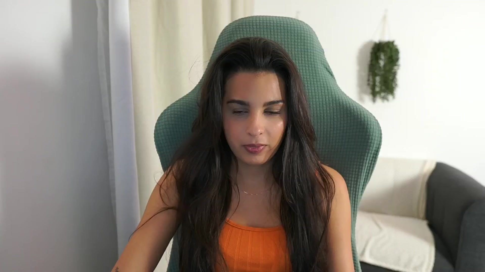 Gallery image thumbnail from Mila_denver's myfreecams stream on, 11/17/2024, 17:19 image 1 of 20