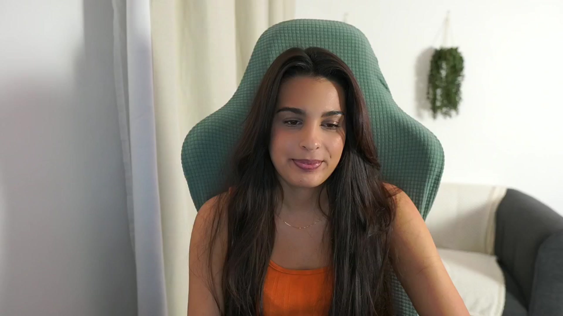 Gallery image thumbnail from Mila_denver's myfreecams stream on, 11/17/2024, 17:19 image 4 of 20