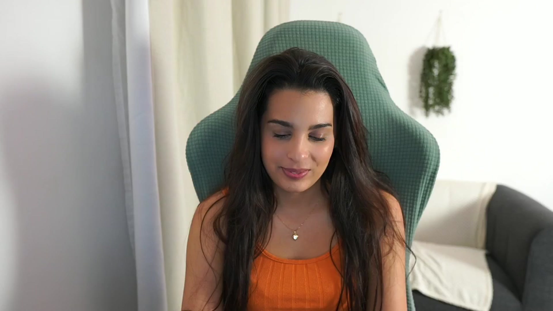 Gallery image thumbnail from Mila_denver's myfreecams stream on, 11/17/2024, 18:58 image 4 of 20