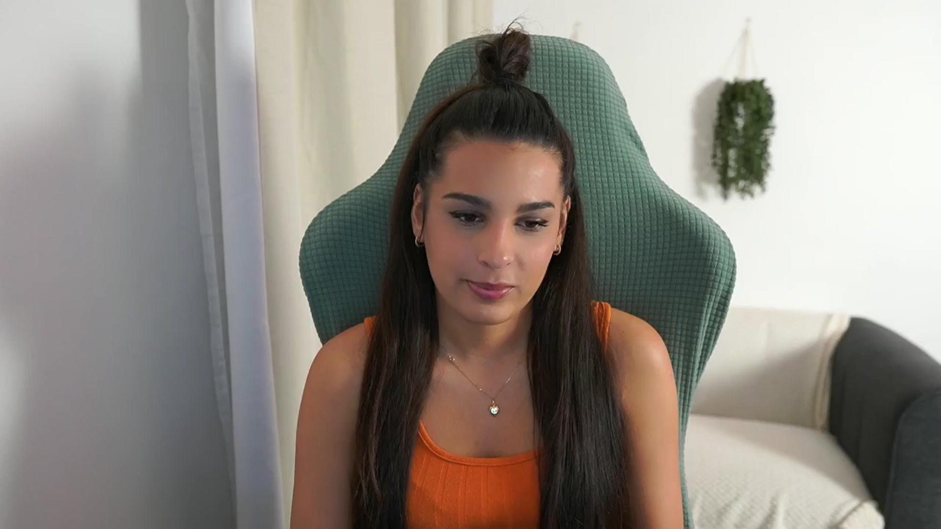 Gallery image thumbnail from Mila_denver's myfreecams stream on, 11/18/2024, 14:43 image 2 of 20