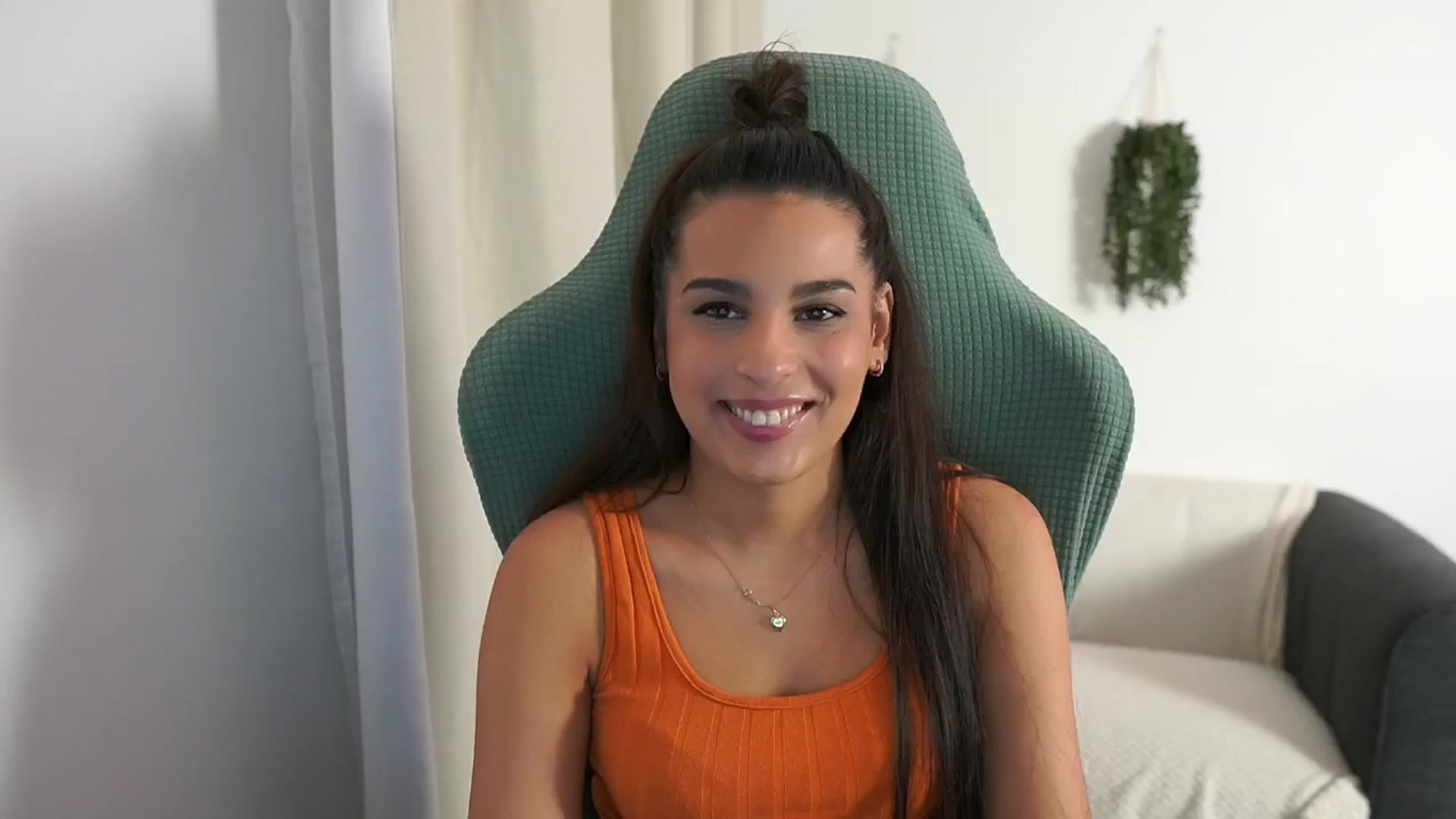 Gallery image thumbnail from Mila_denver's myfreecams stream on, 11/18/2024, 14:43 image 7 of 20