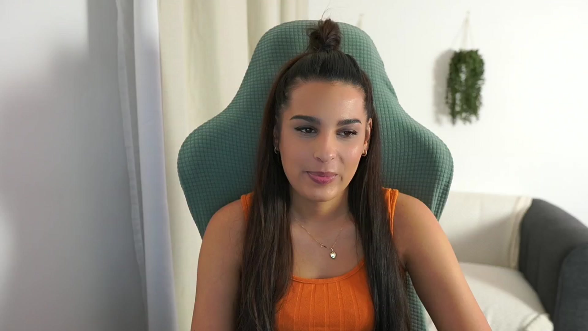 Gallery image thumbnail from Mila_denver's myfreecams stream on, 11/18/2024, 14:43 image 20 of 20