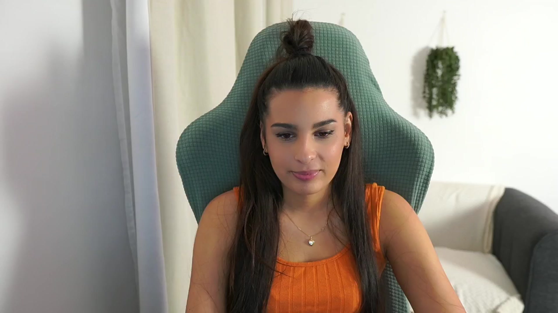 Gallery image thumbnail from Mila_denver's myfreecams stream on, 11/18/2024, 16:54 image 2 of 20