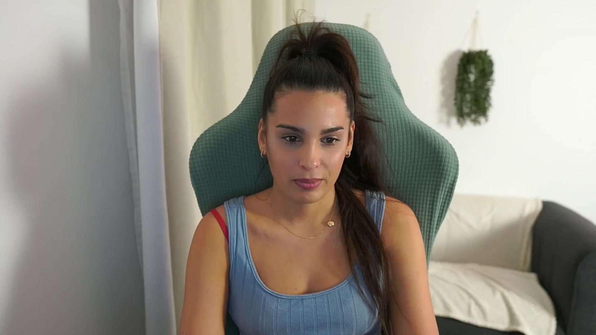 Gallery image thumbnail from Mila_denver's myfreecams stream on, 11/20/2024, 15:10 image 16 of 20