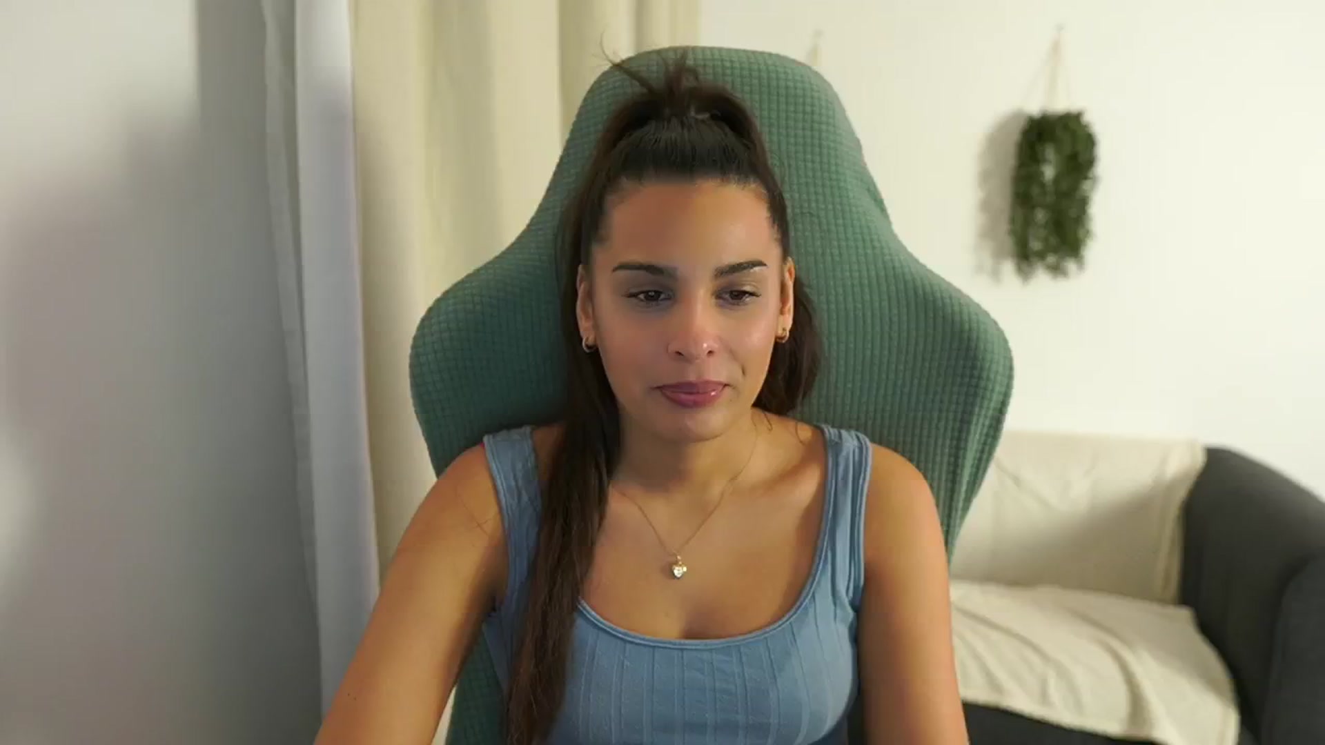 Gallery image thumbnail from Mila_denver's myfreecams stream on, 11/20/2024, 15:10 image 9 of 20