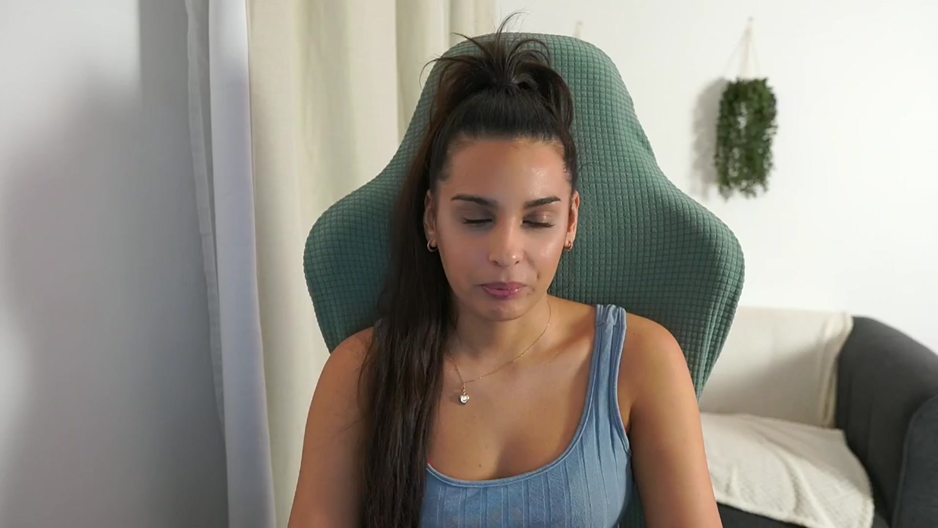 Gallery image thumbnail from Mila_denver's myfreecams stream on, 11/20/2024, 16:23 image 18 of 20