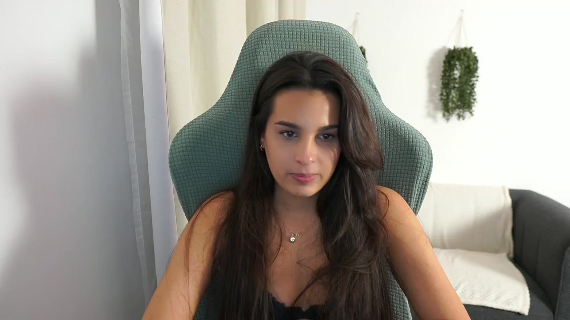 Gallery image thumbnail from Mila_denver's myfreecams stream on, 11/22/2024, 19:03 image 16 of 20