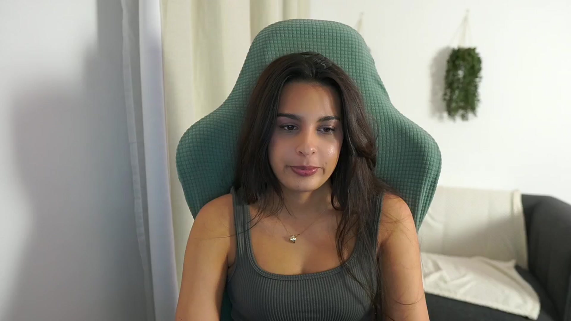 Gallery image thumbnail from Mila_denver's myfreecams stream on, 11/26/2024, 16:05 image 5 of 20