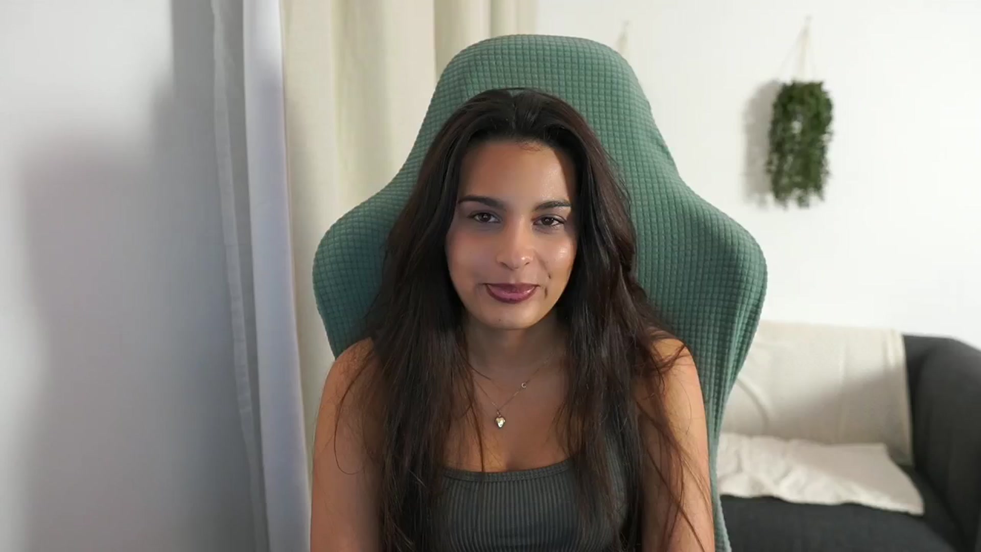 Gallery image thumbnail from Mila_denver's myfreecams stream on, 11/26/2024, 17:40 image 4 of 20