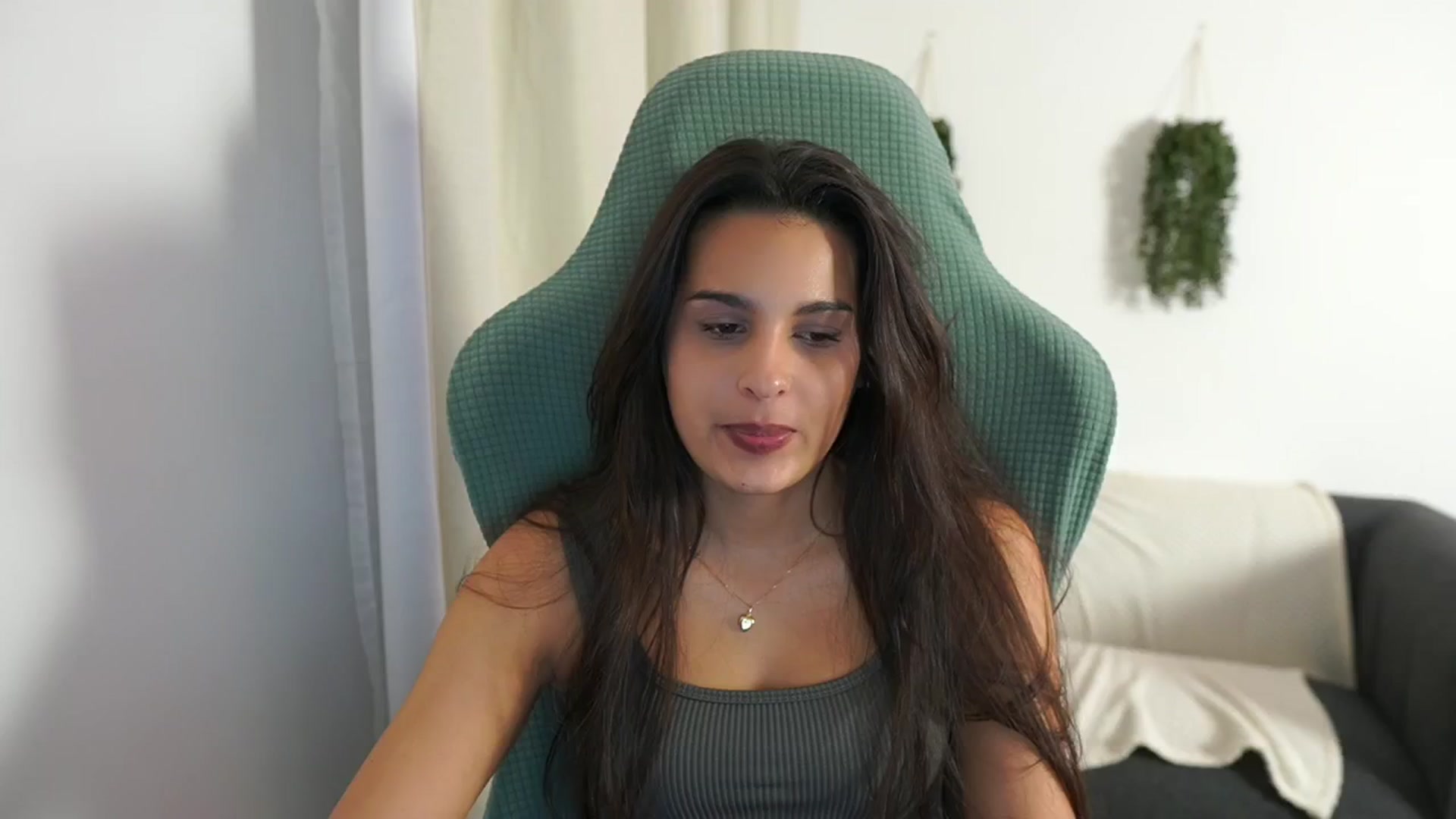 Gallery image thumbnail from Mila_denver's myfreecams stream on, 11/26/2024, 21:30 image 3 of 20