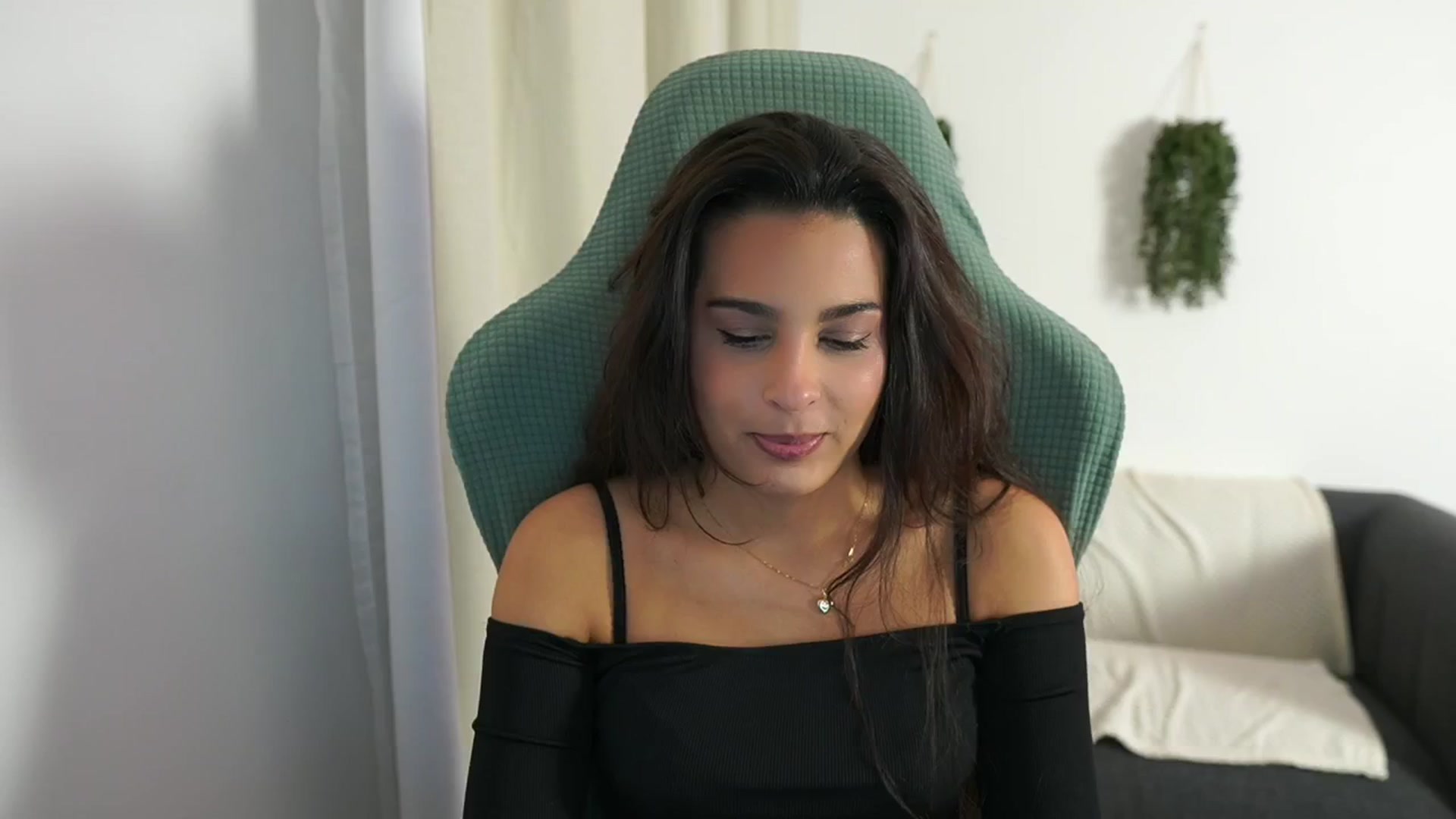 Gallery image thumbnail from Mila_denver's myfreecams stream on, 11/27/2024, 10:58 image 14 of 20