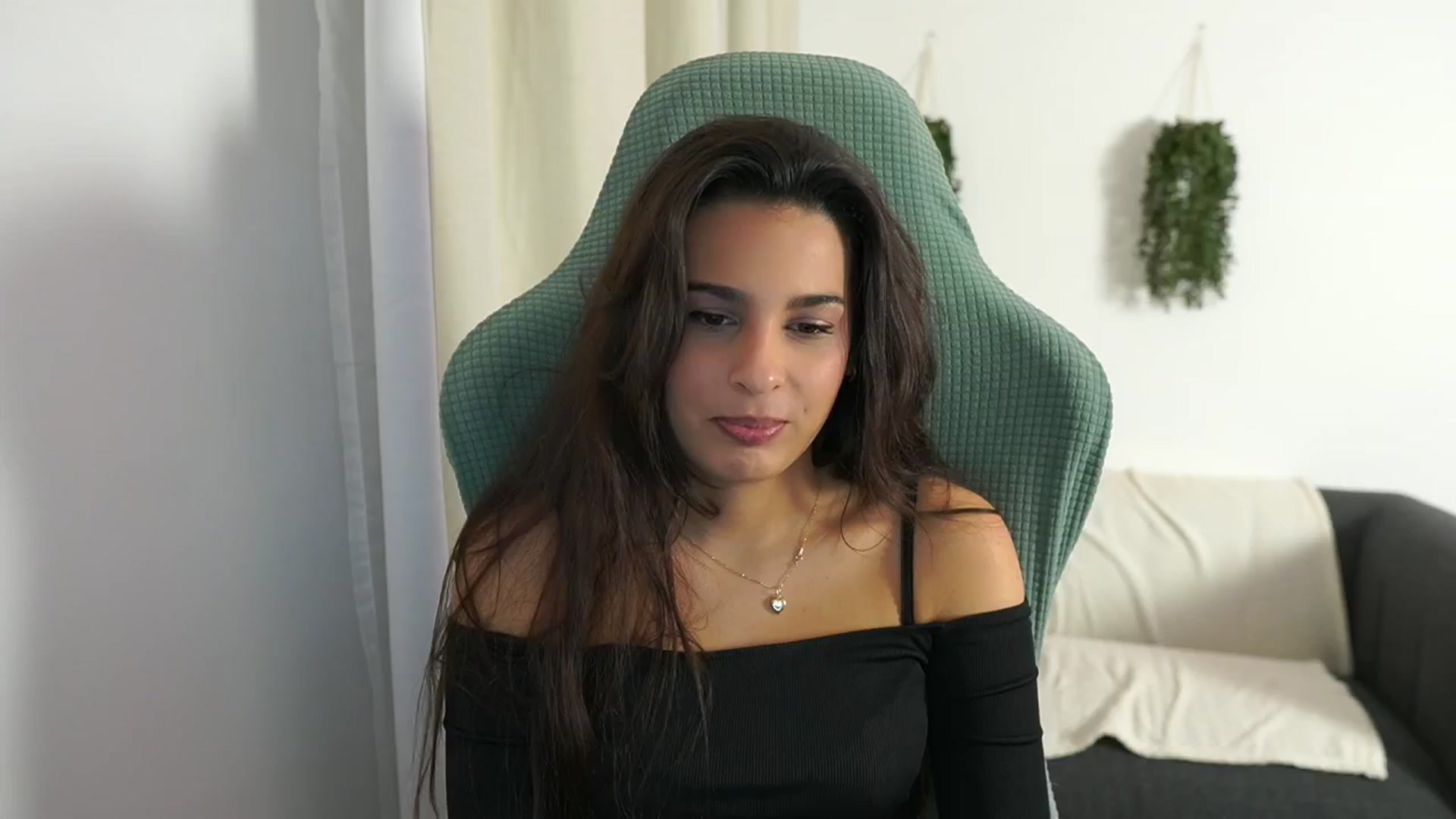 Gallery image thumbnail from Mila_denver's myfreecams stream on, 11/27/2024, 10:58 image 16 of 20