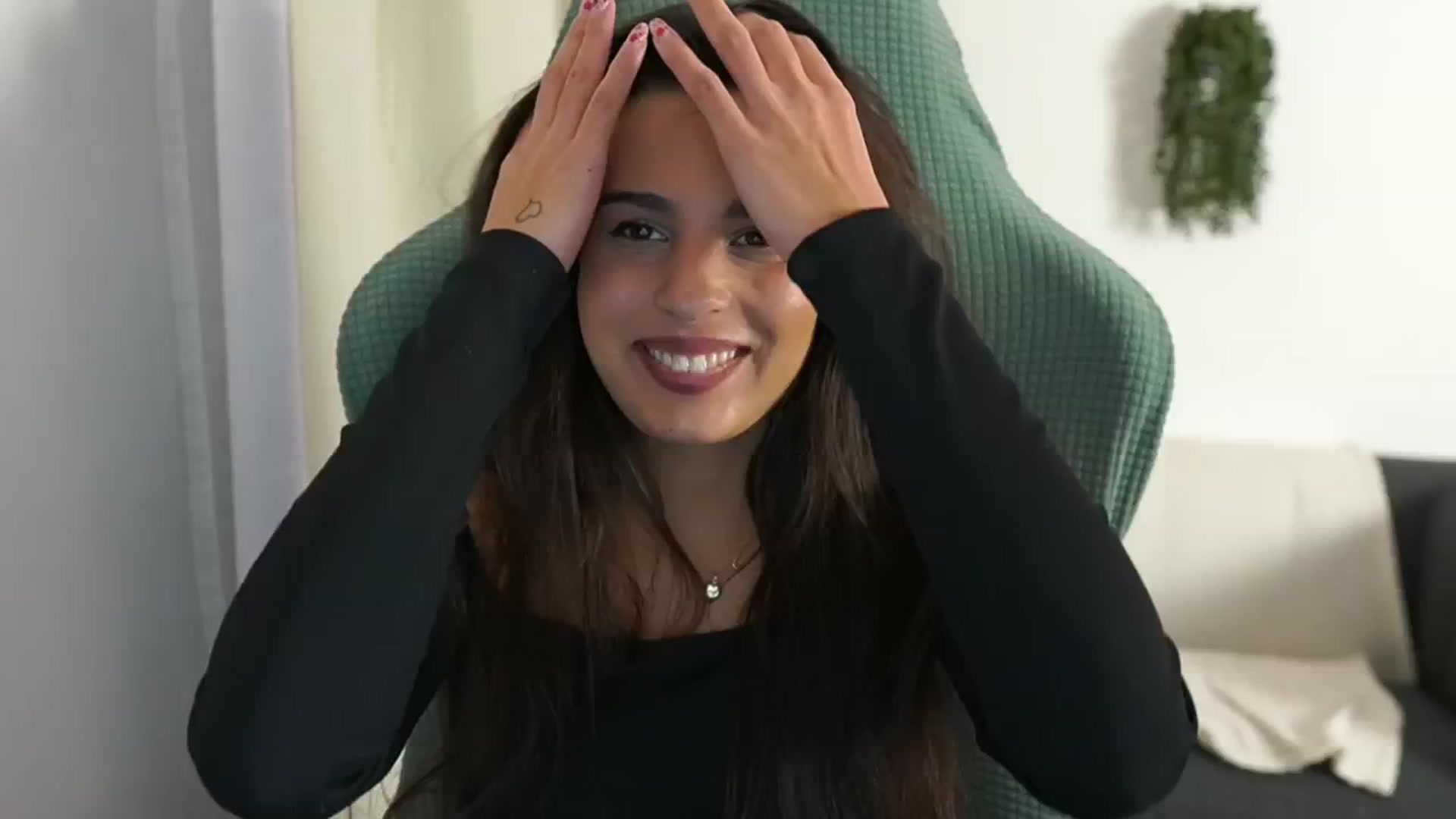 Gallery image thumbnail from Mila_denver's myfreecams stream on, 11/27/2024, 12:57 image 2 of 20