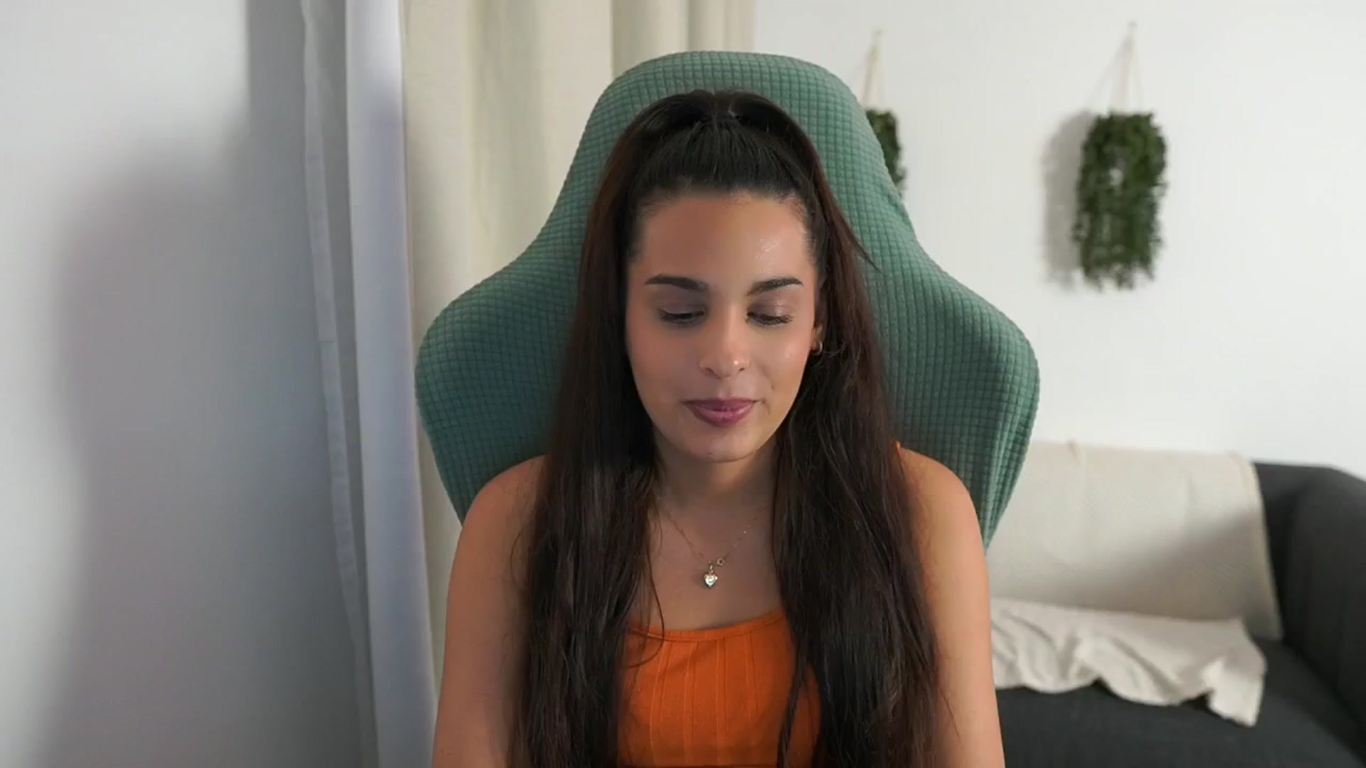 Gallery image thumbnail from Mila_denver's myfreecams stream on, 11/28/2024, 16:16 image 5 of 20